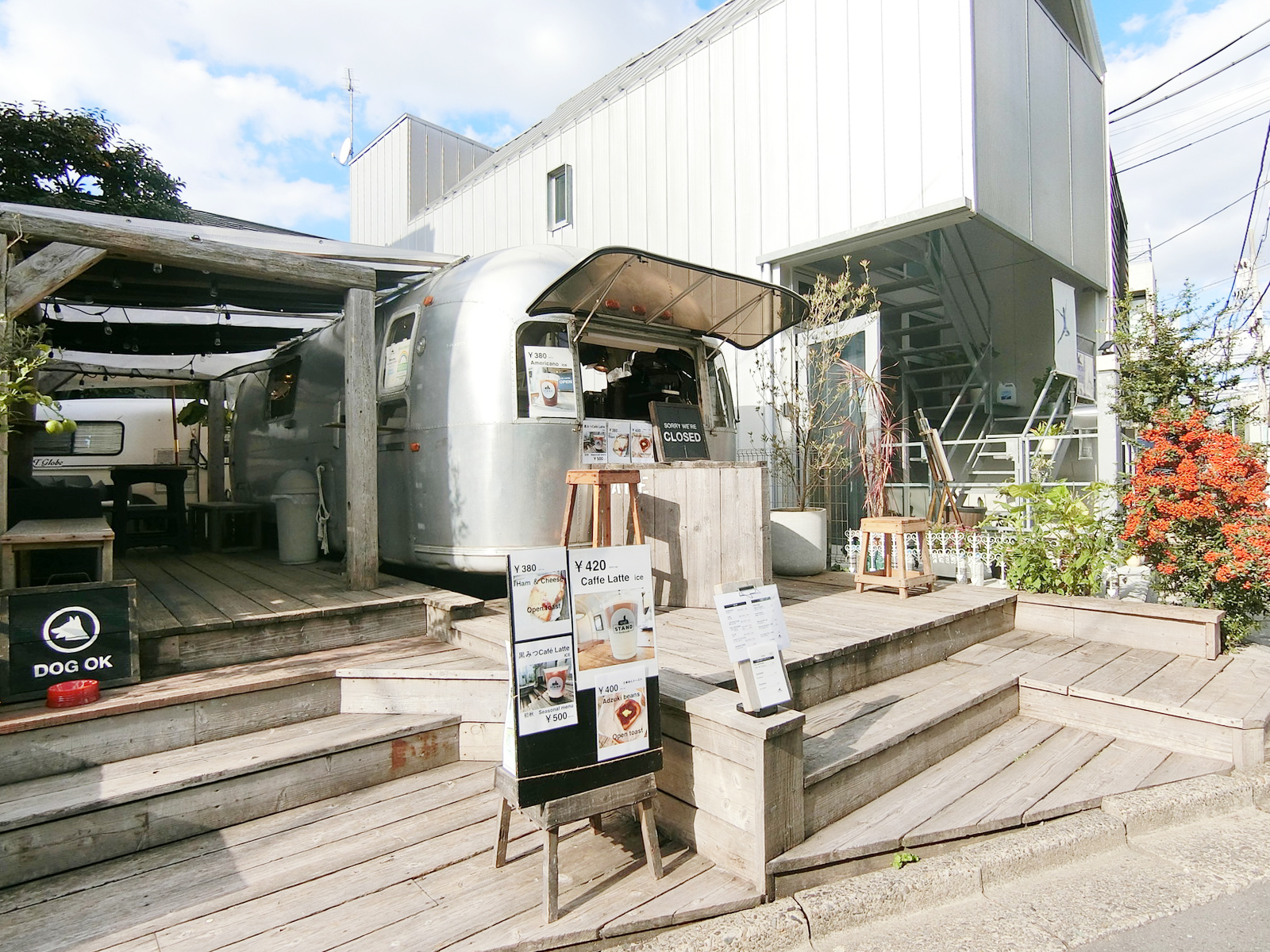 隣のいいね！スタンド表参道