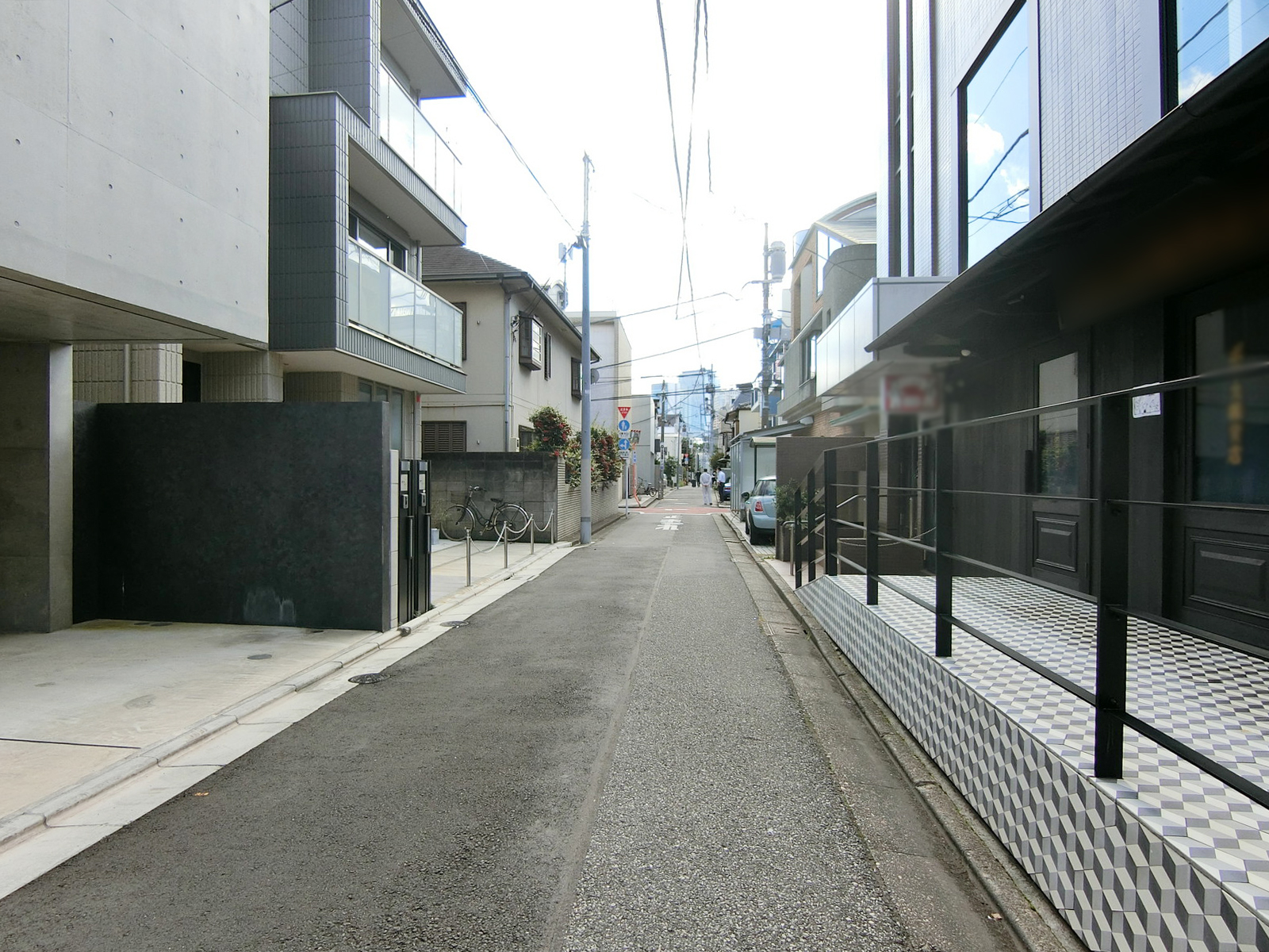 パナック表参道ビル2前面の通り