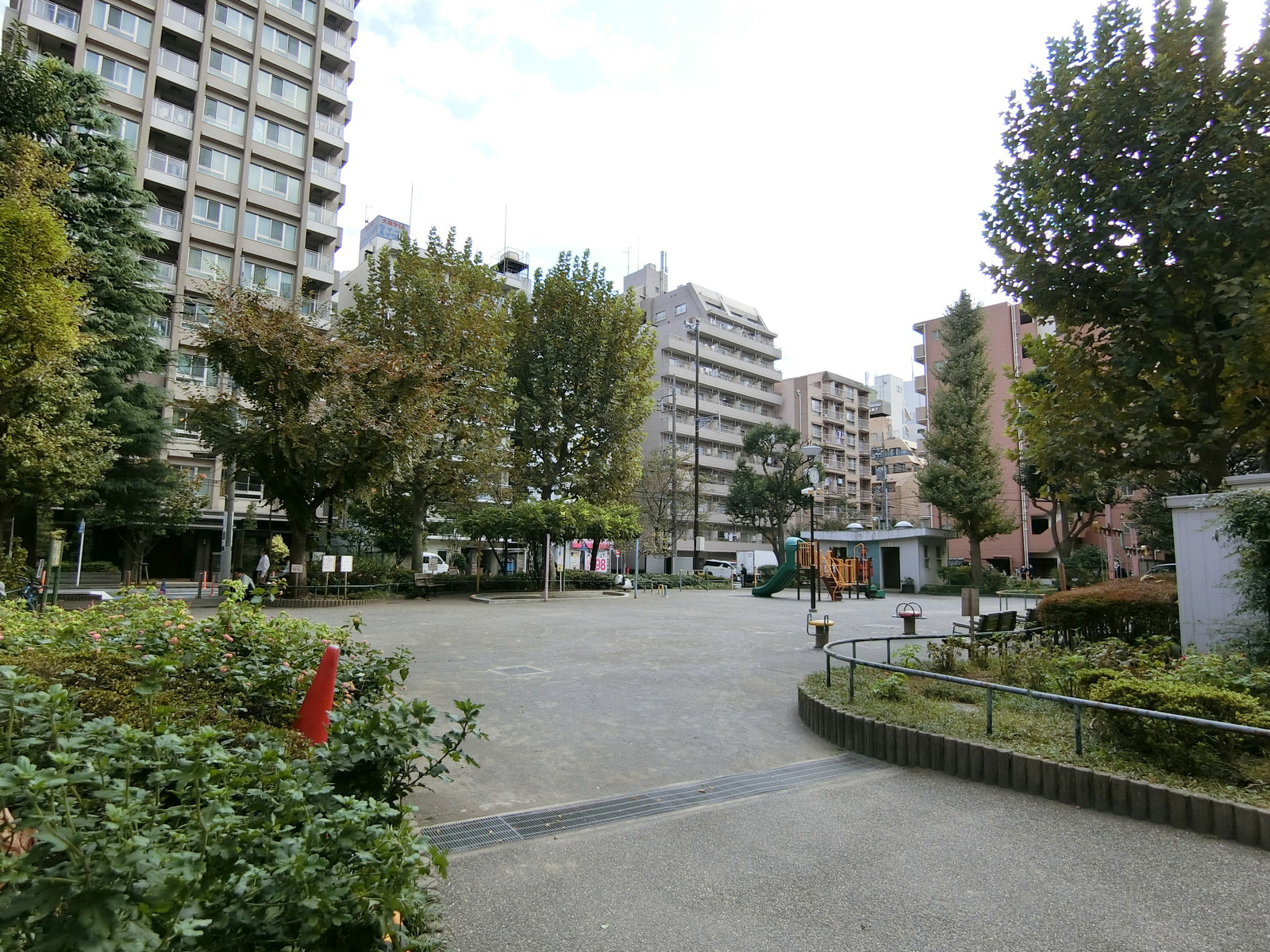 近くの大井海岸公園