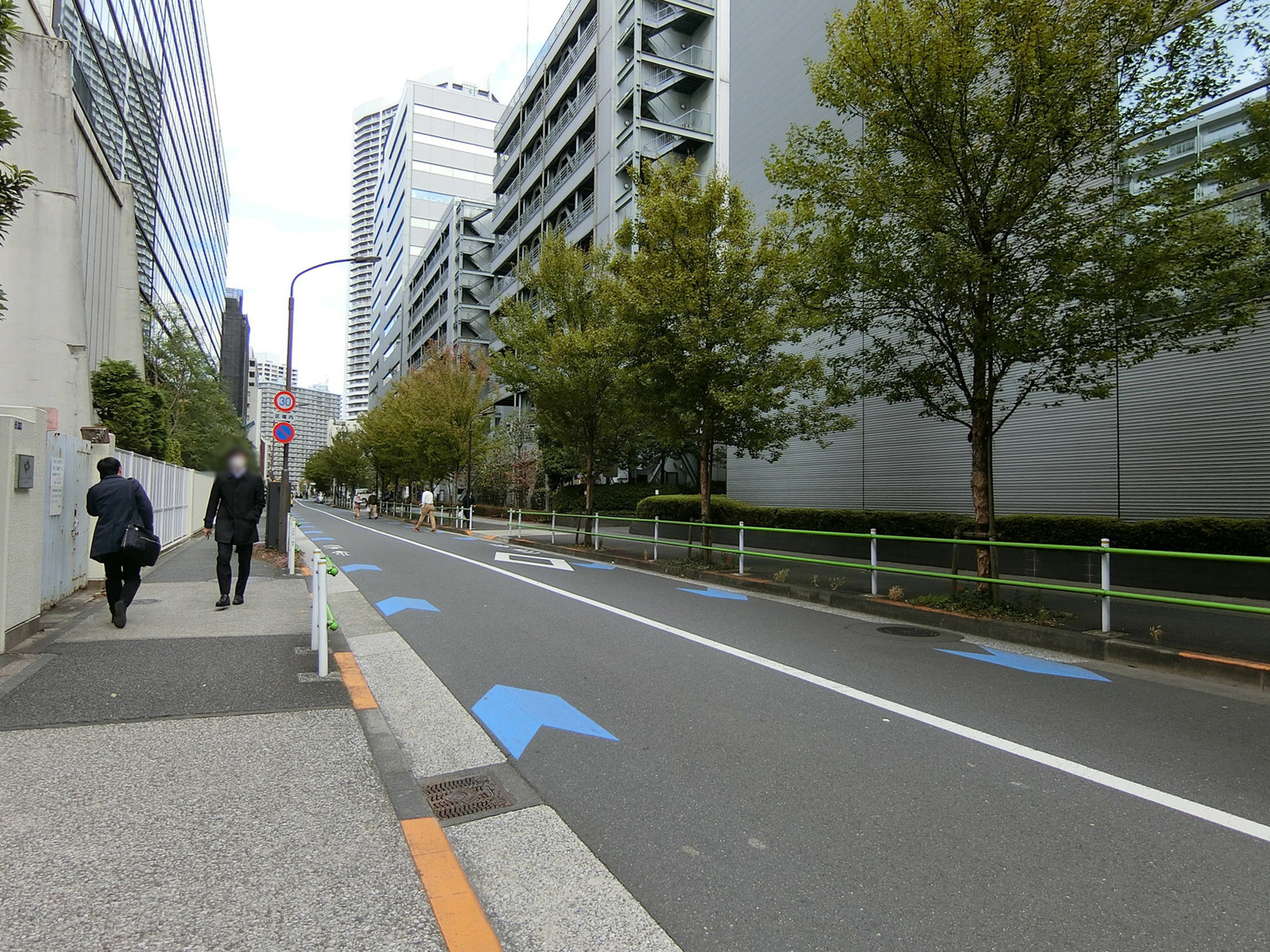 NC芝浦ビル前面の通り