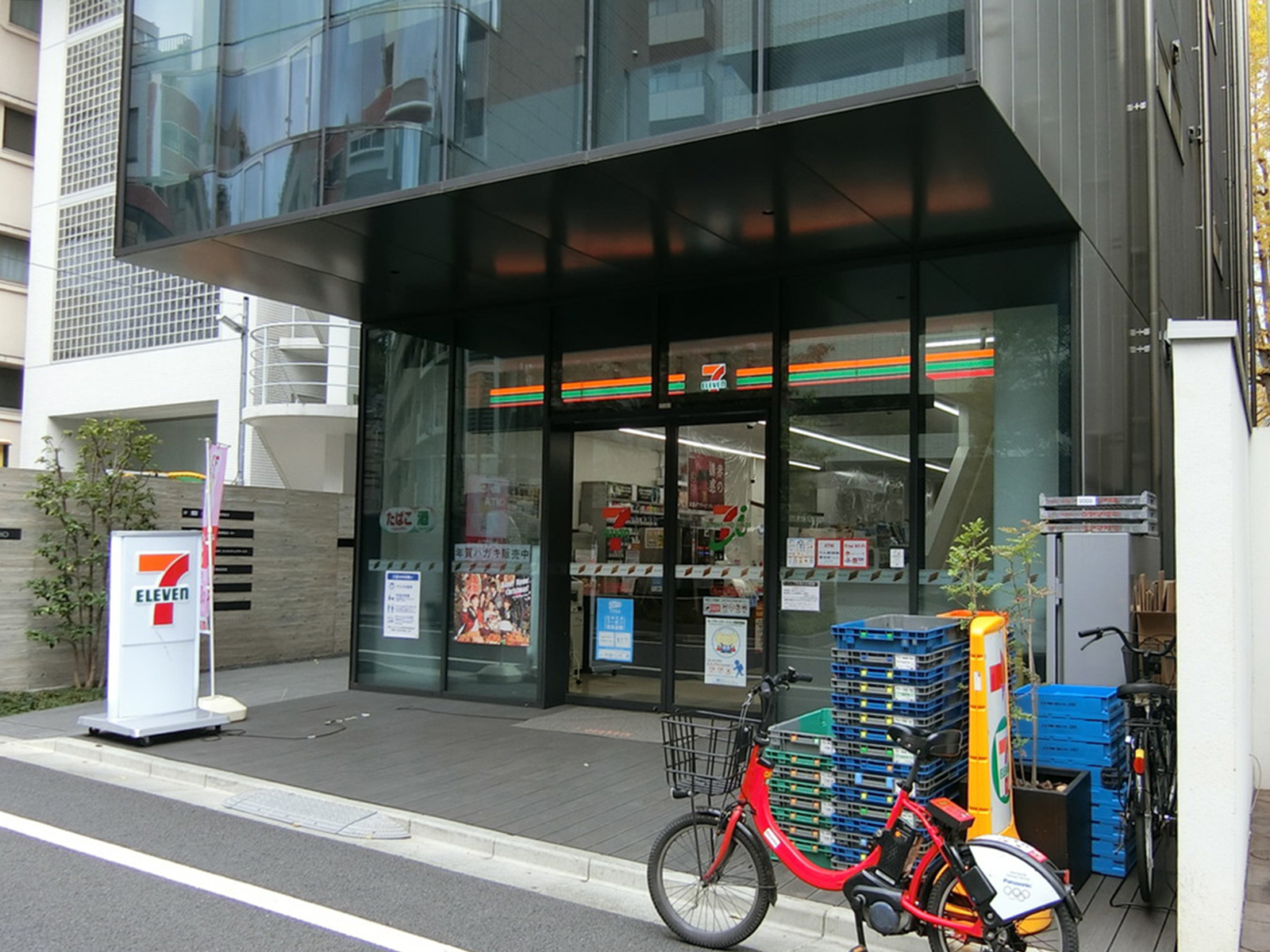 徒歩1分のセブンイレブン