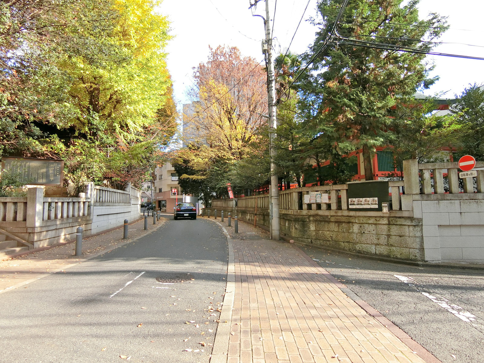 渋谷ロイヤルビル前面の通り