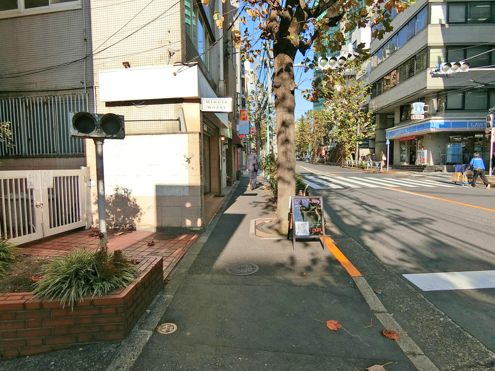 北国ビル前面の通り