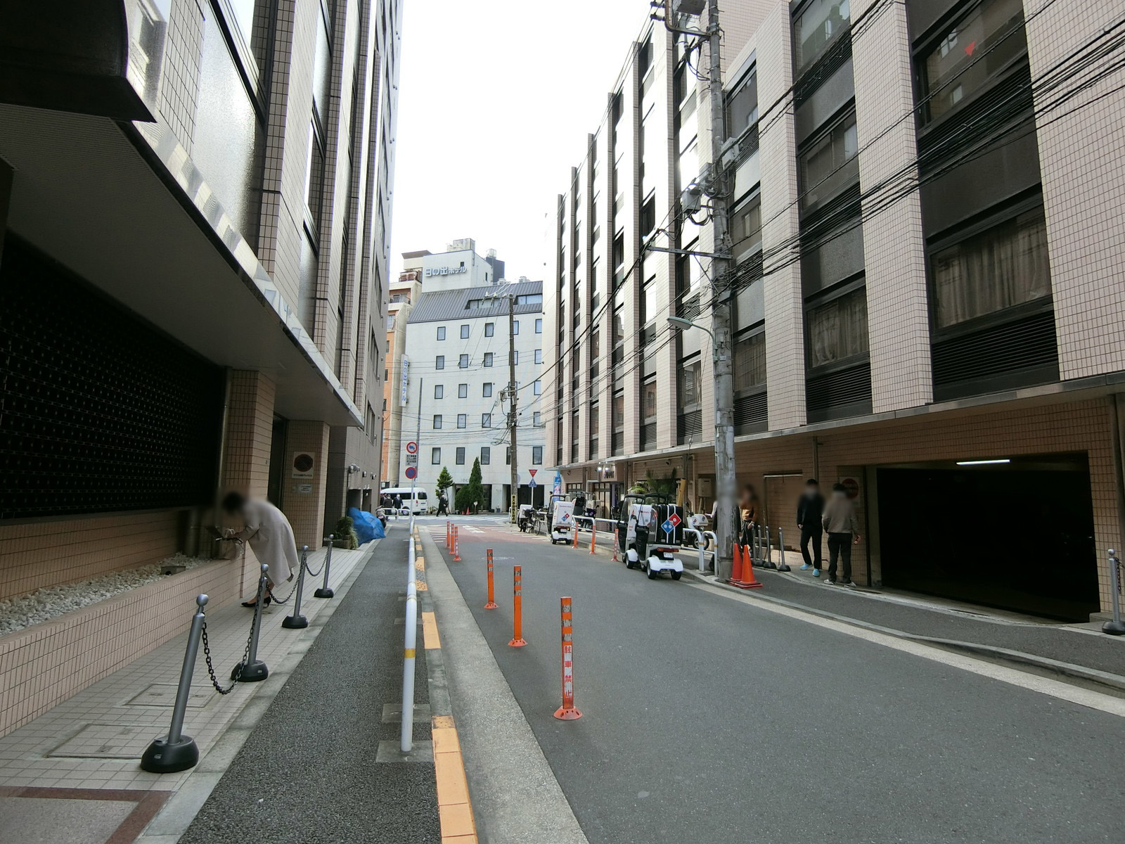 アイオス五反田アネックス前面の通り