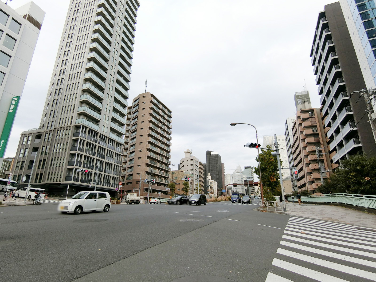 付近の桜田通り