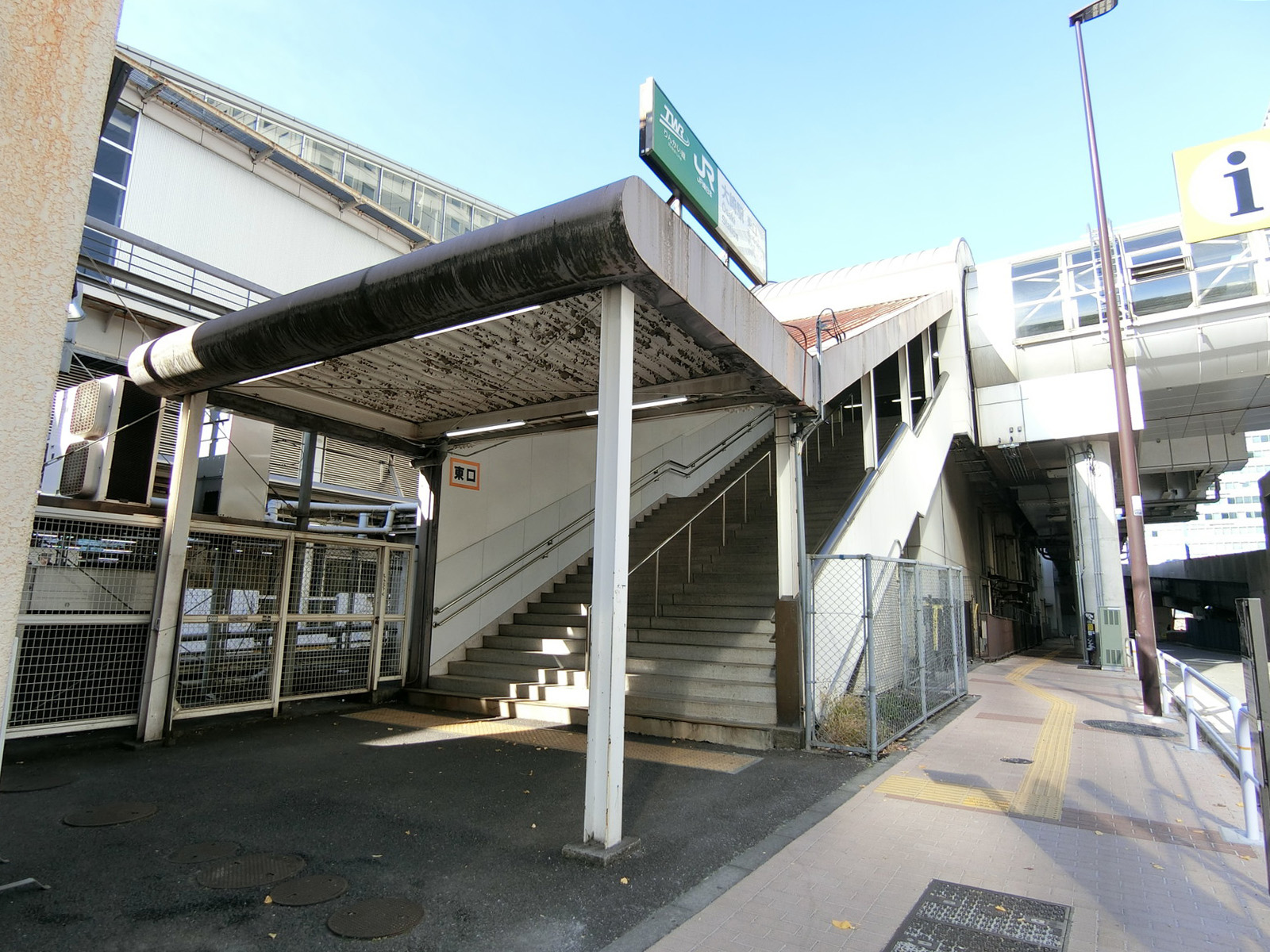 最寄りの「大崎駅」