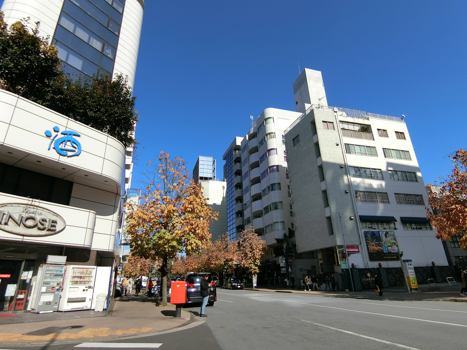 付近のスタジアム通り