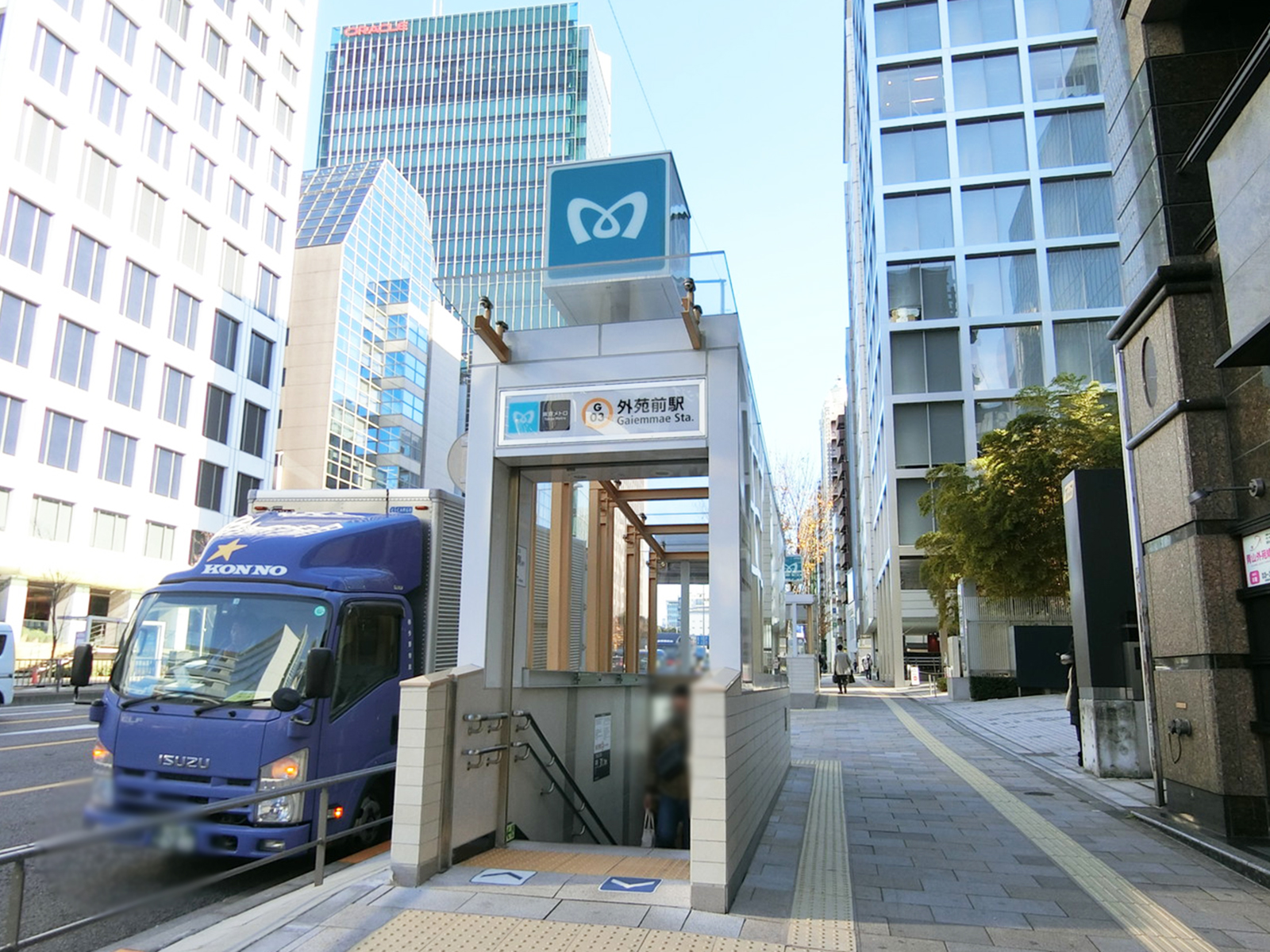 最寄りの｢外苑前駅｣