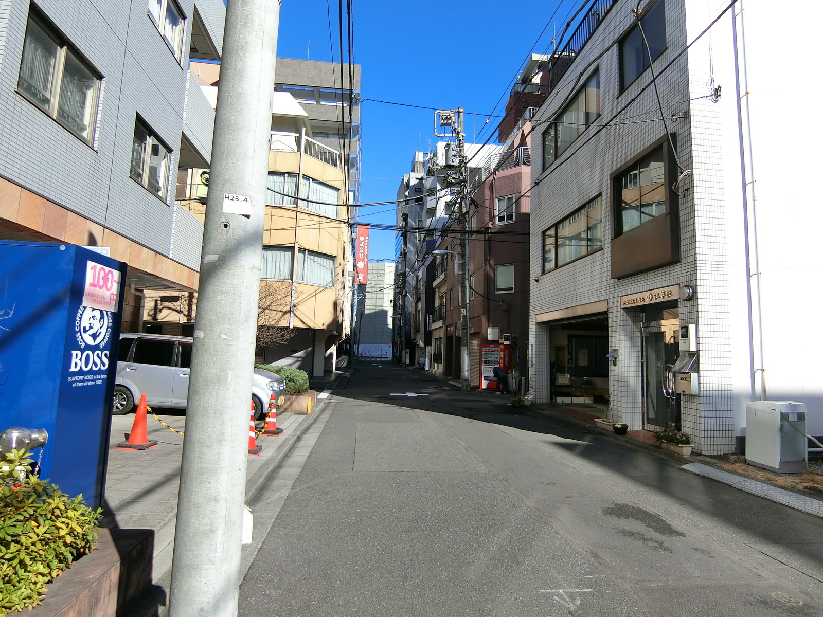 第一野村ビル前面の通り