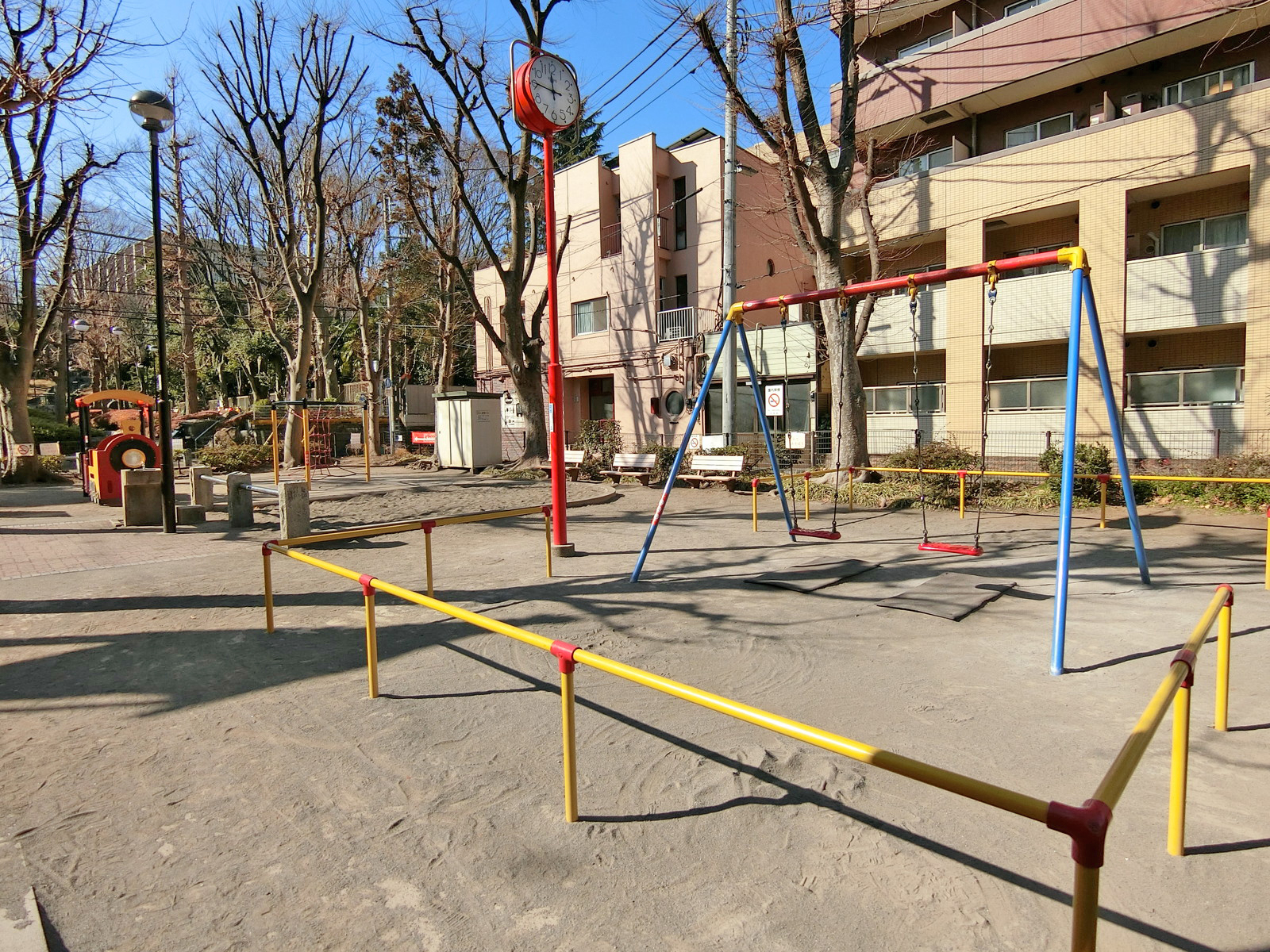 近くの公園