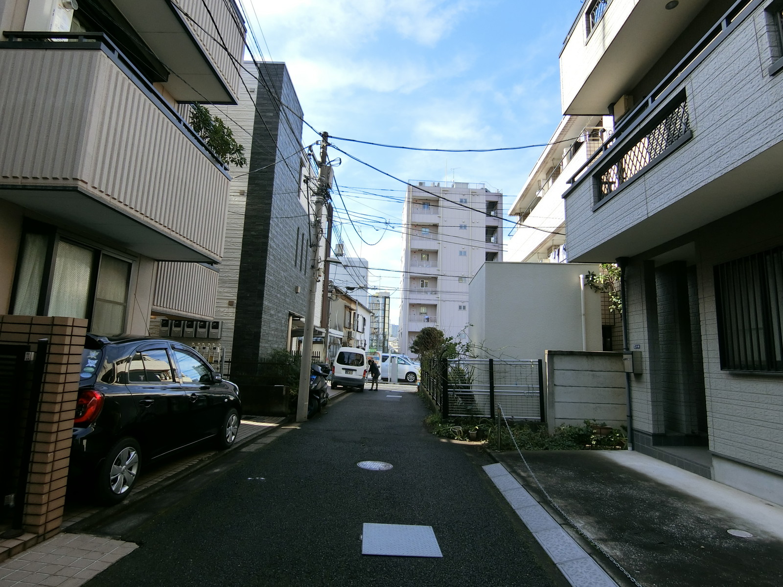 高輪3丁目デザイナーズ1棟貨し前面の通り