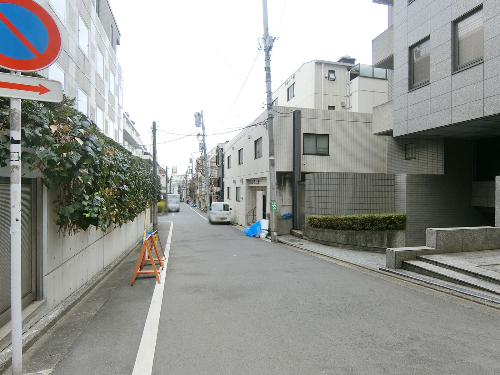 代々木當山ビル前面の通り