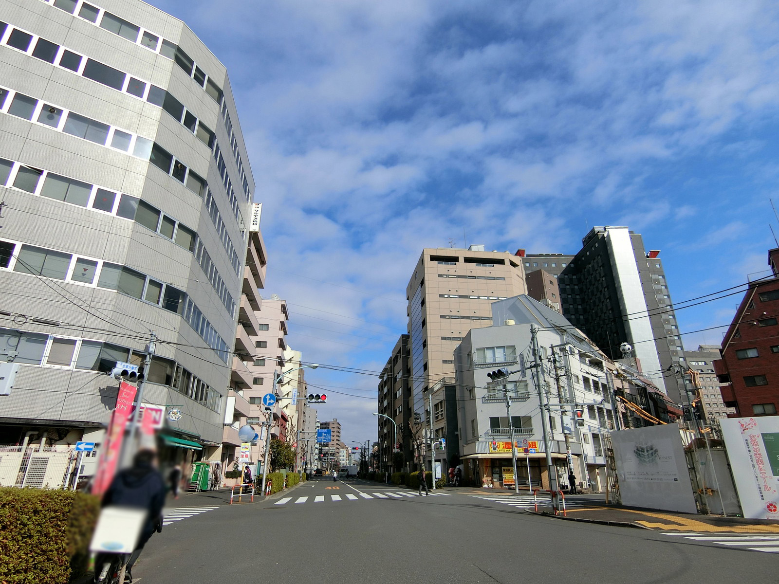周辺は穏やかな雰囲気のエリア