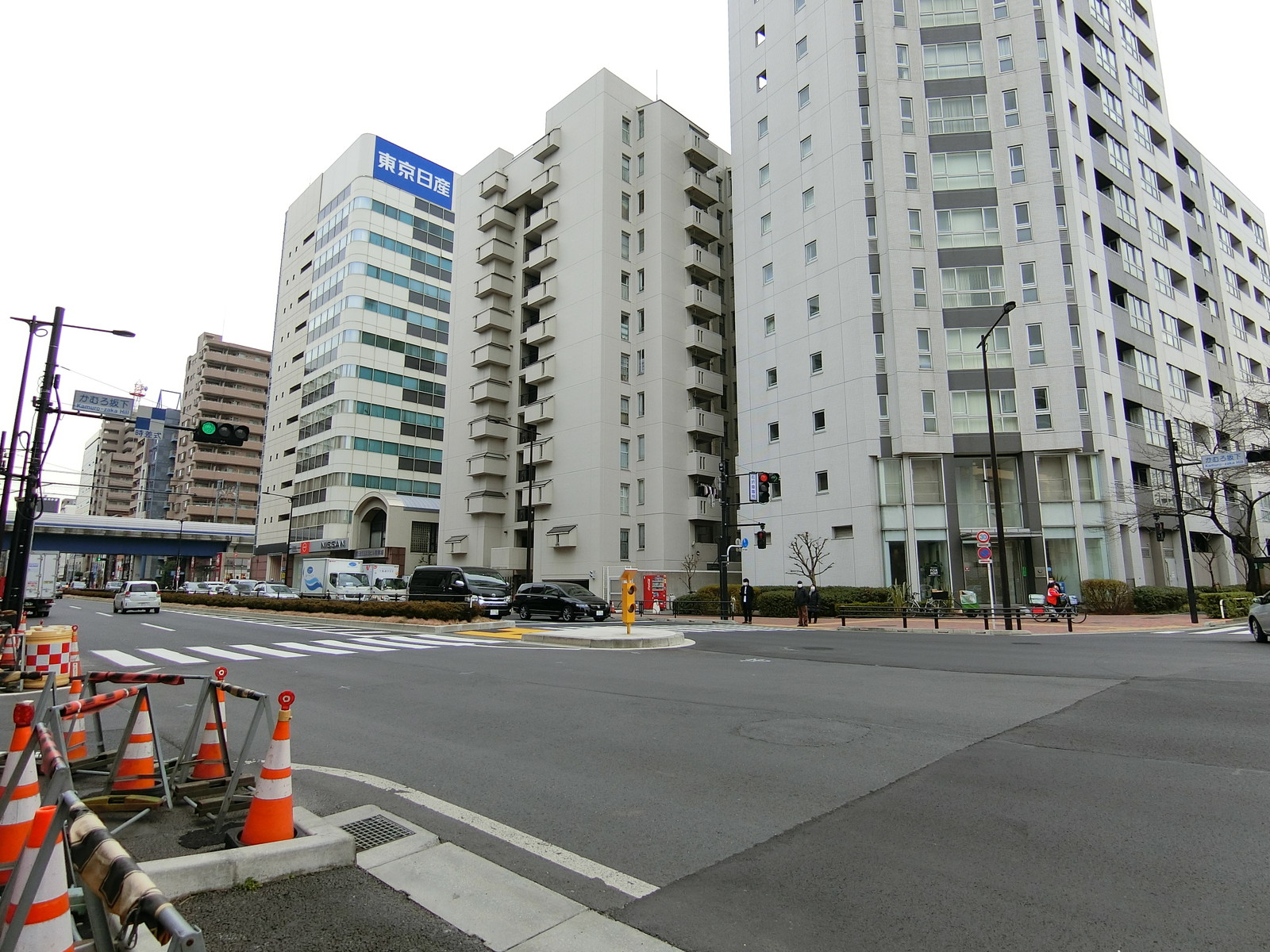 付近のかむろ坂下交差点