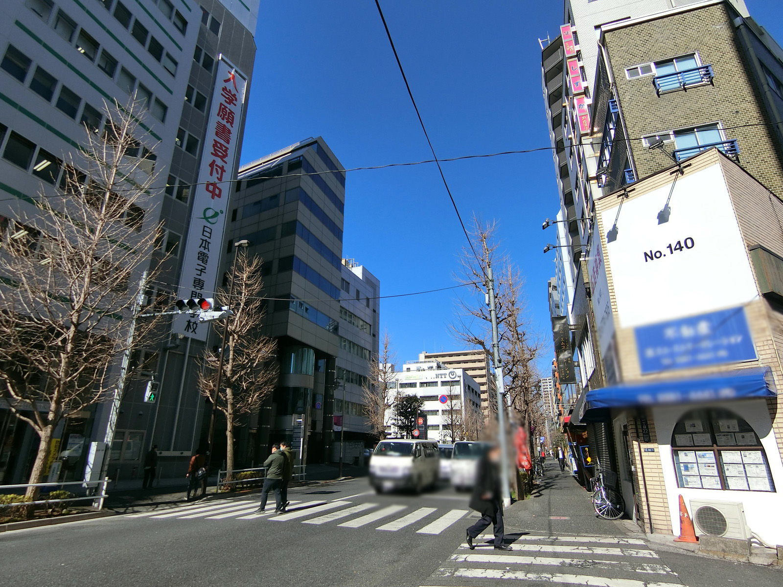 付近の小滝橋通り