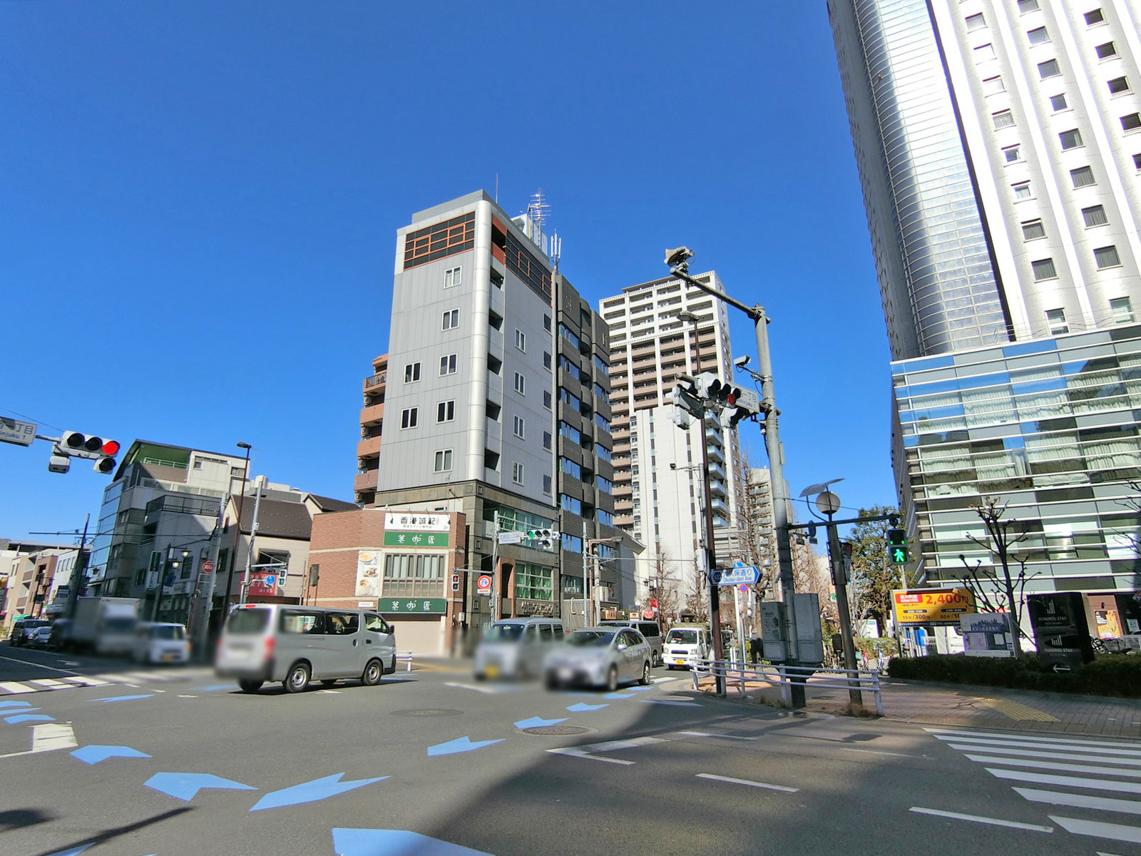 付近の北新宿一丁目交差点