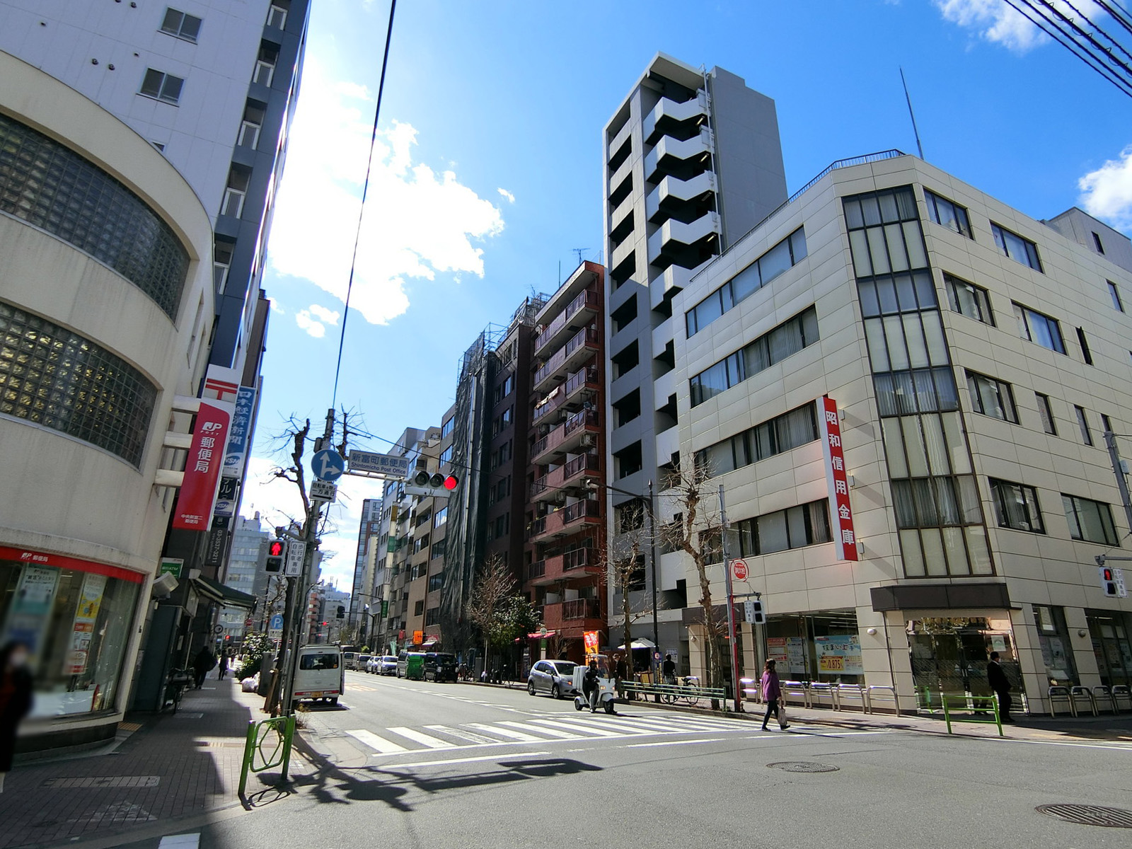 付近の平成通り