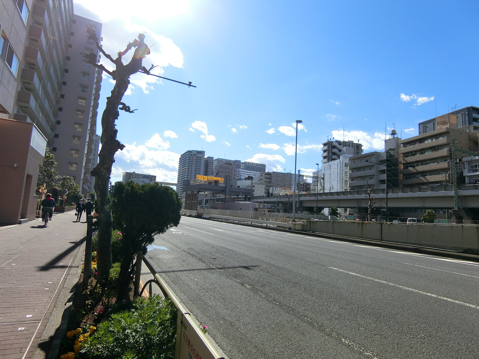 前面の第一京浜