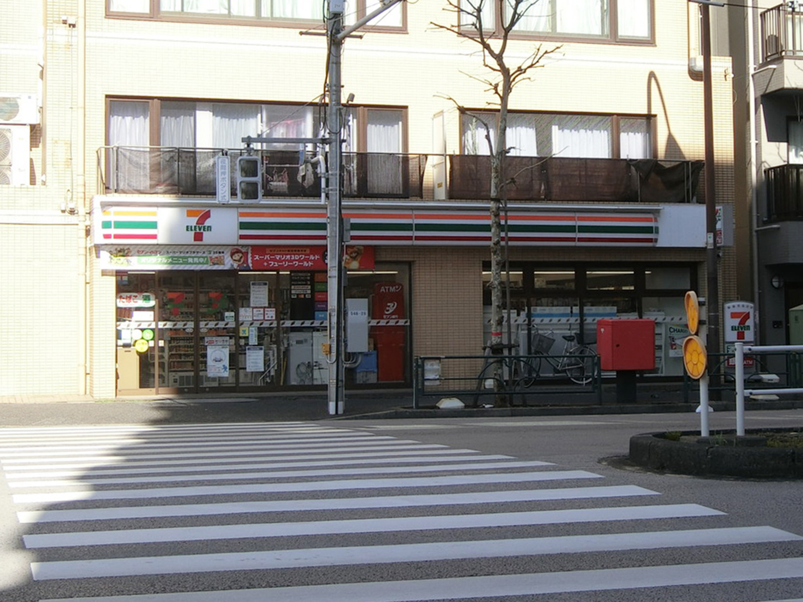 徒歩2分のセブン-イレブン 文京関口1丁目店
