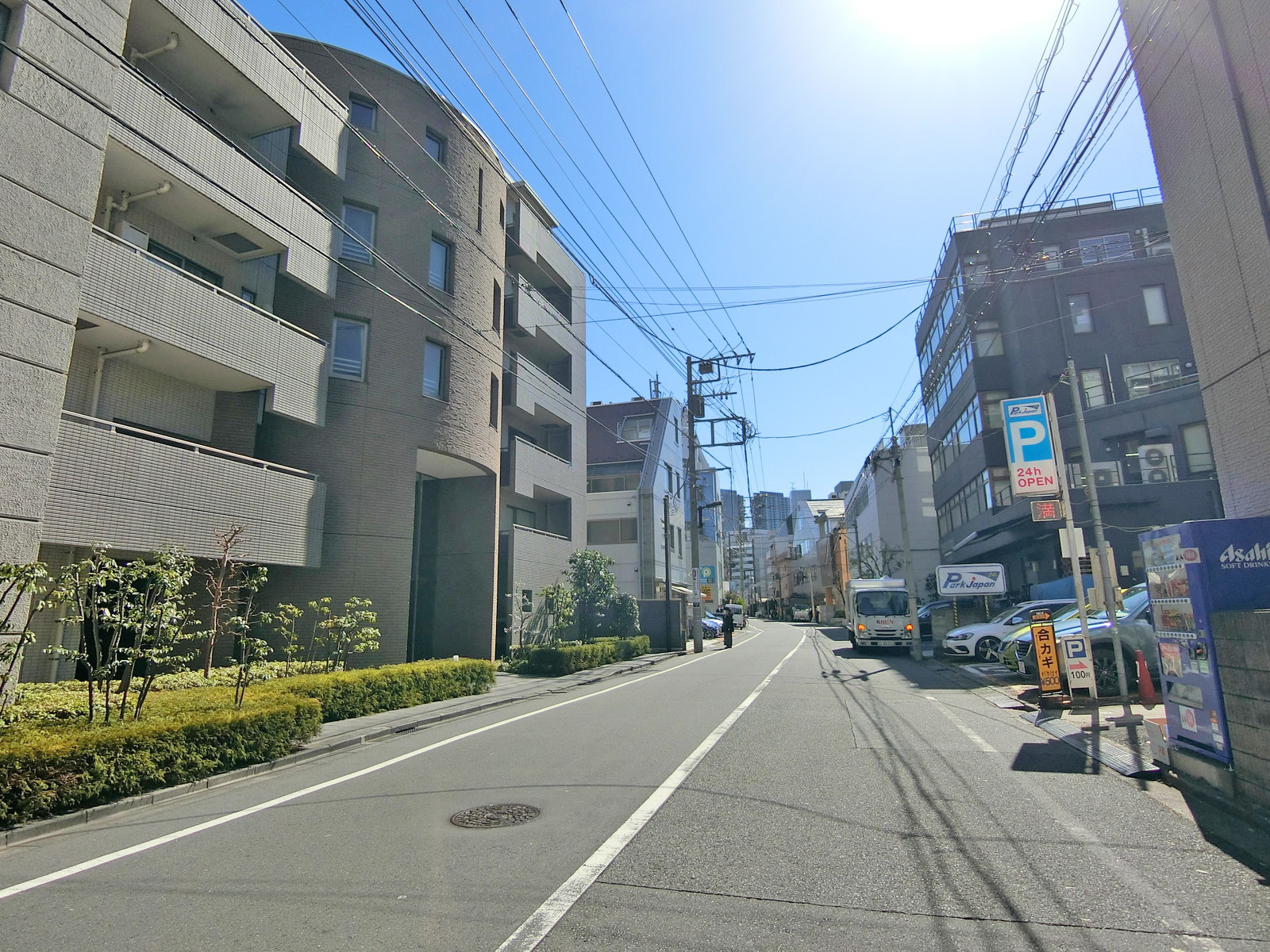 周辺は閑静なエリア