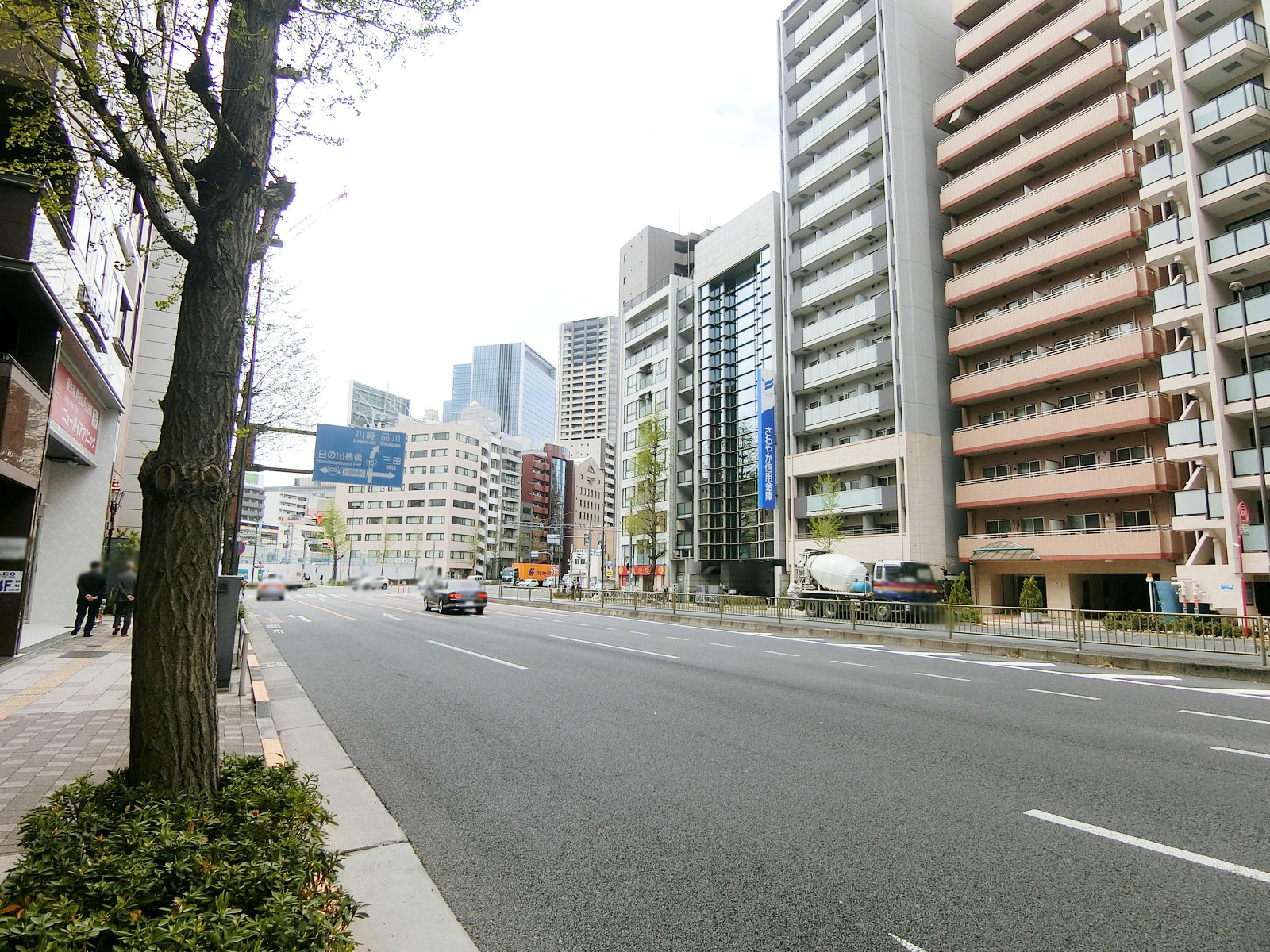 オフィスニューガイア浜松町No.16前面の第一京浜
