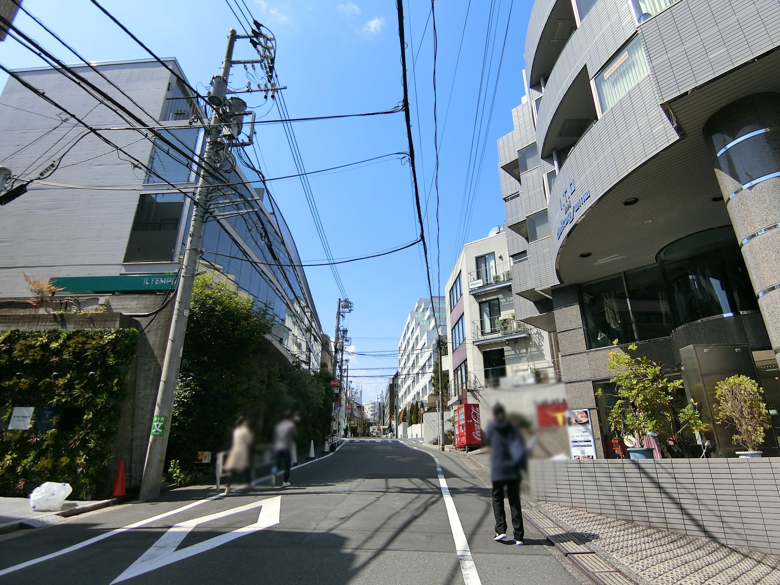 周辺は穏やかな雰囲気のエリア