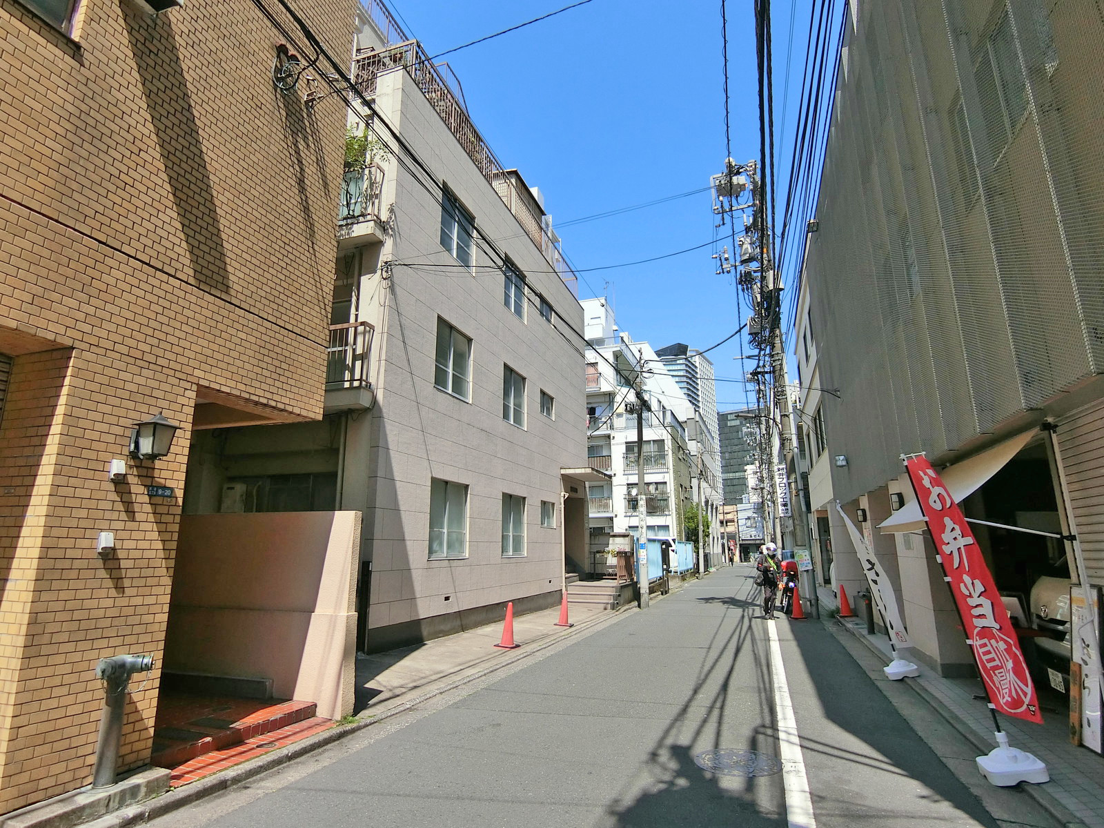 周辺は閑静なエリア