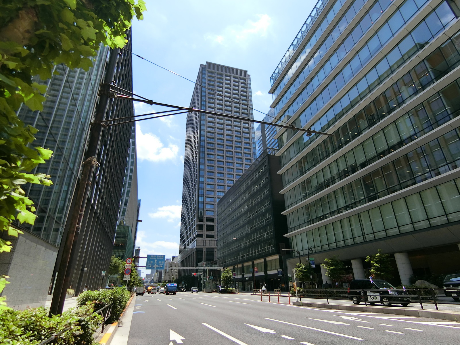 付近の永代通り