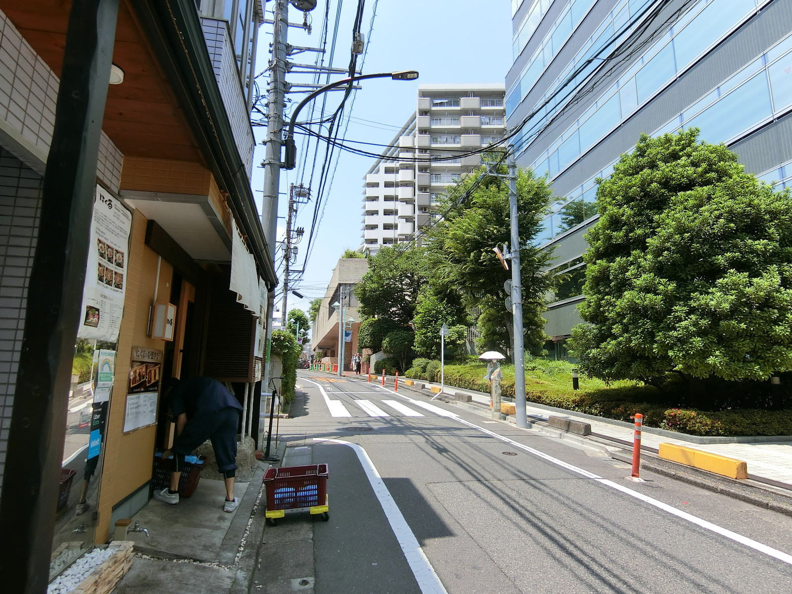 CT笹塚ビル前面の通り
