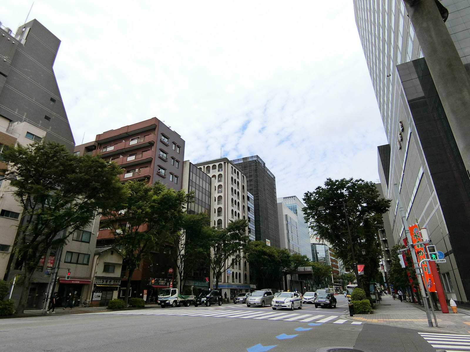 付近の清洲橋通り