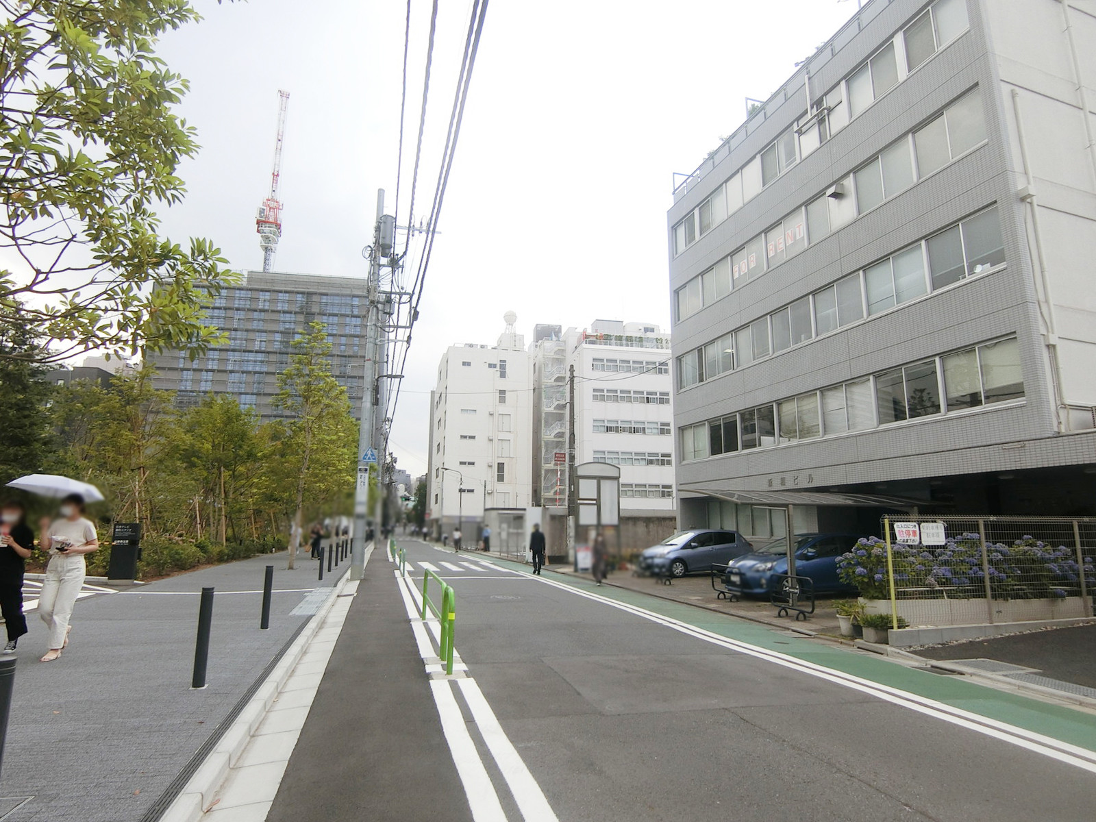新和ビル前面の番町文人通り
