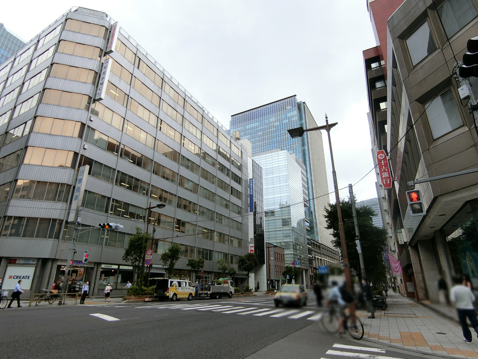 付近の江戸通り