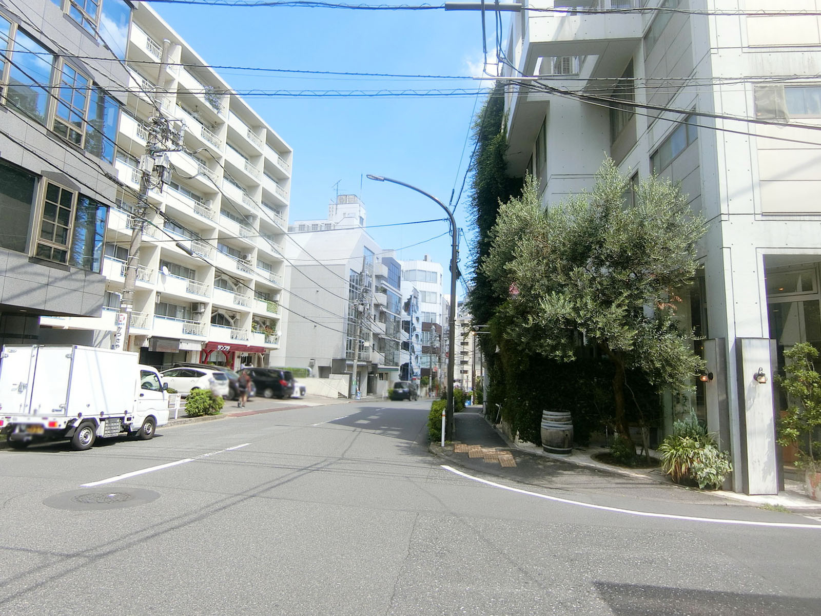 グリュック代官山前面の通り
