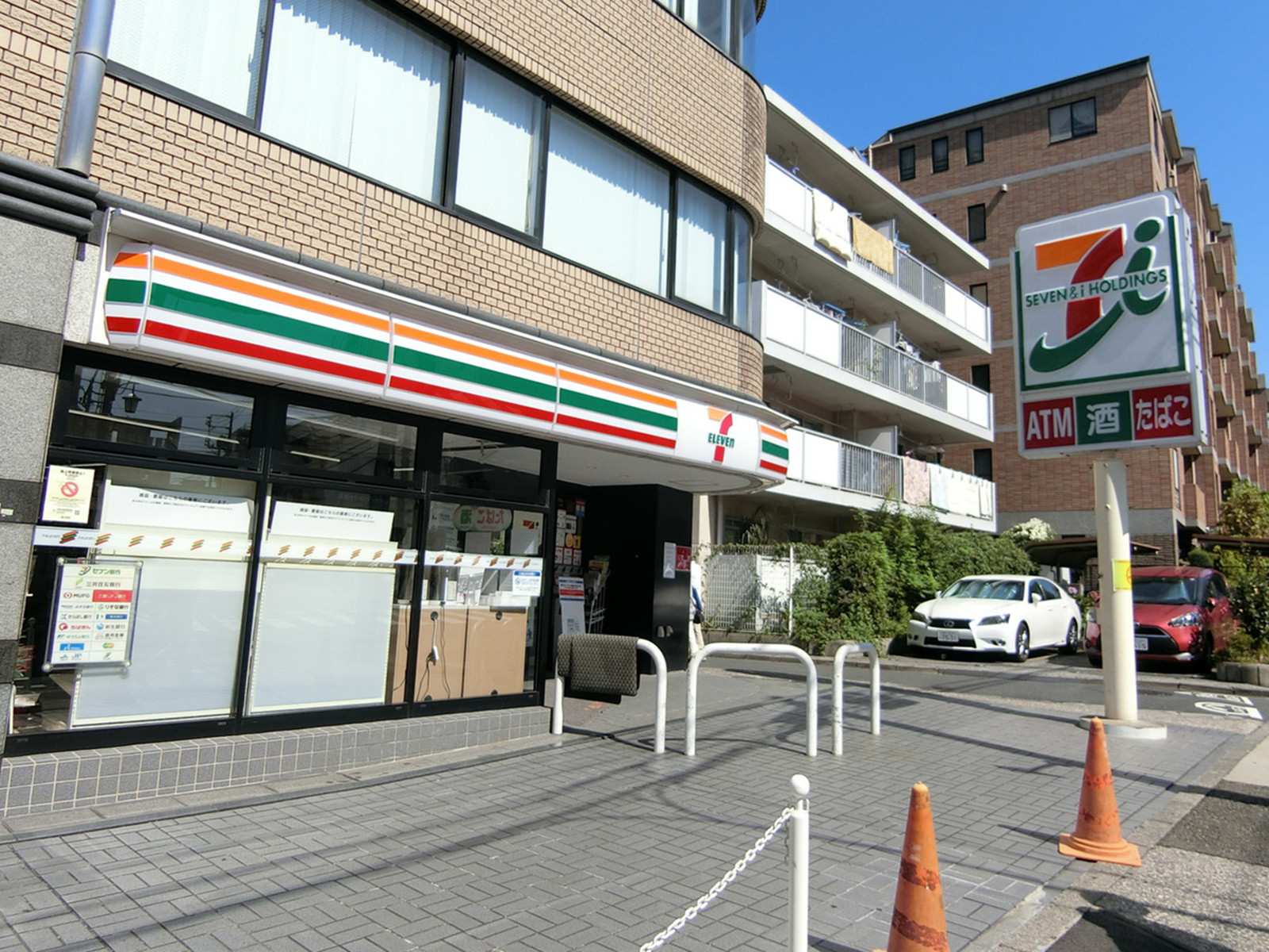 徒歩1分のセブンイレブン