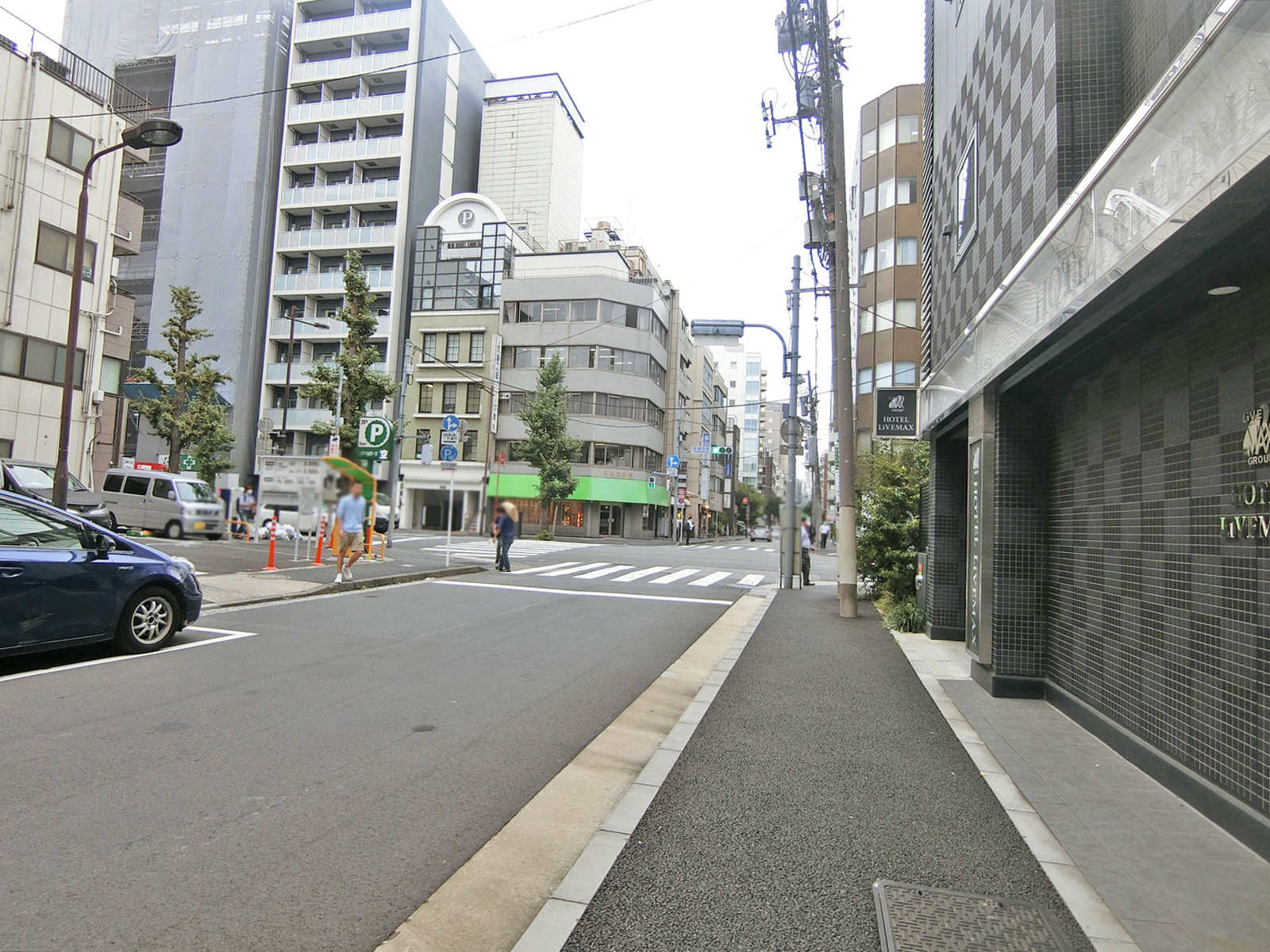 大矢ビル前面の通り