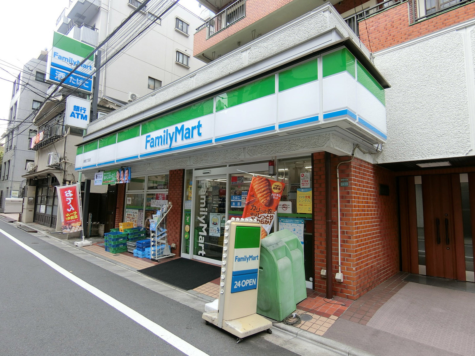 徒歩1分のファミリーマート 巣鴨三丁目店
