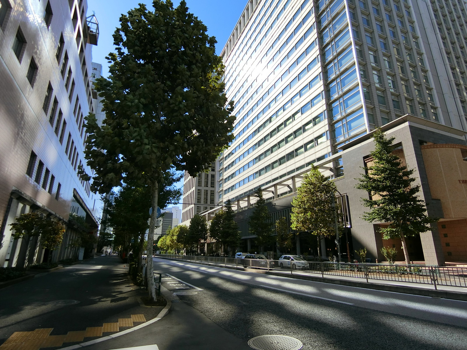 付近の日比谷通り