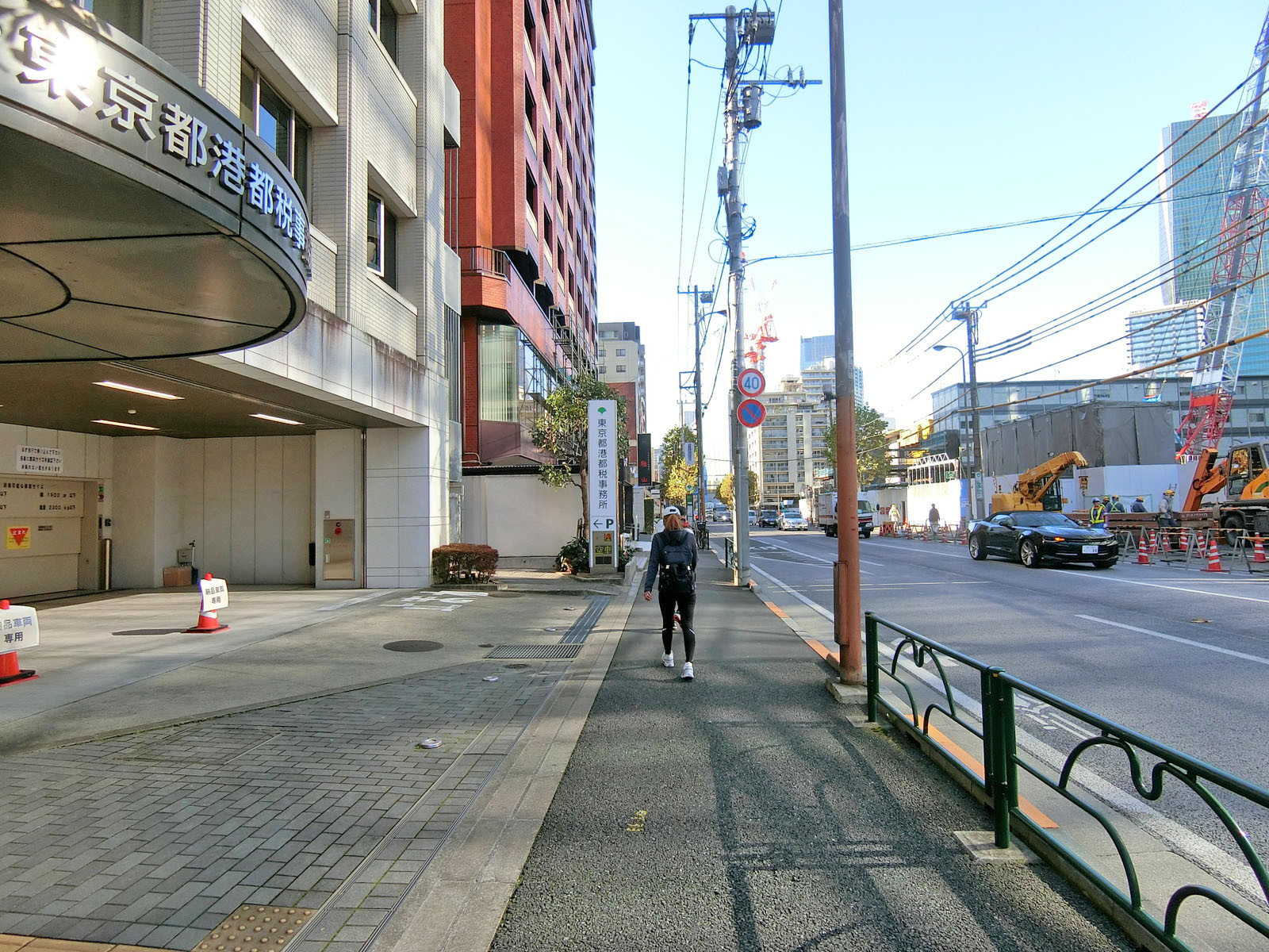 麻布アメレックスビル前面の通り