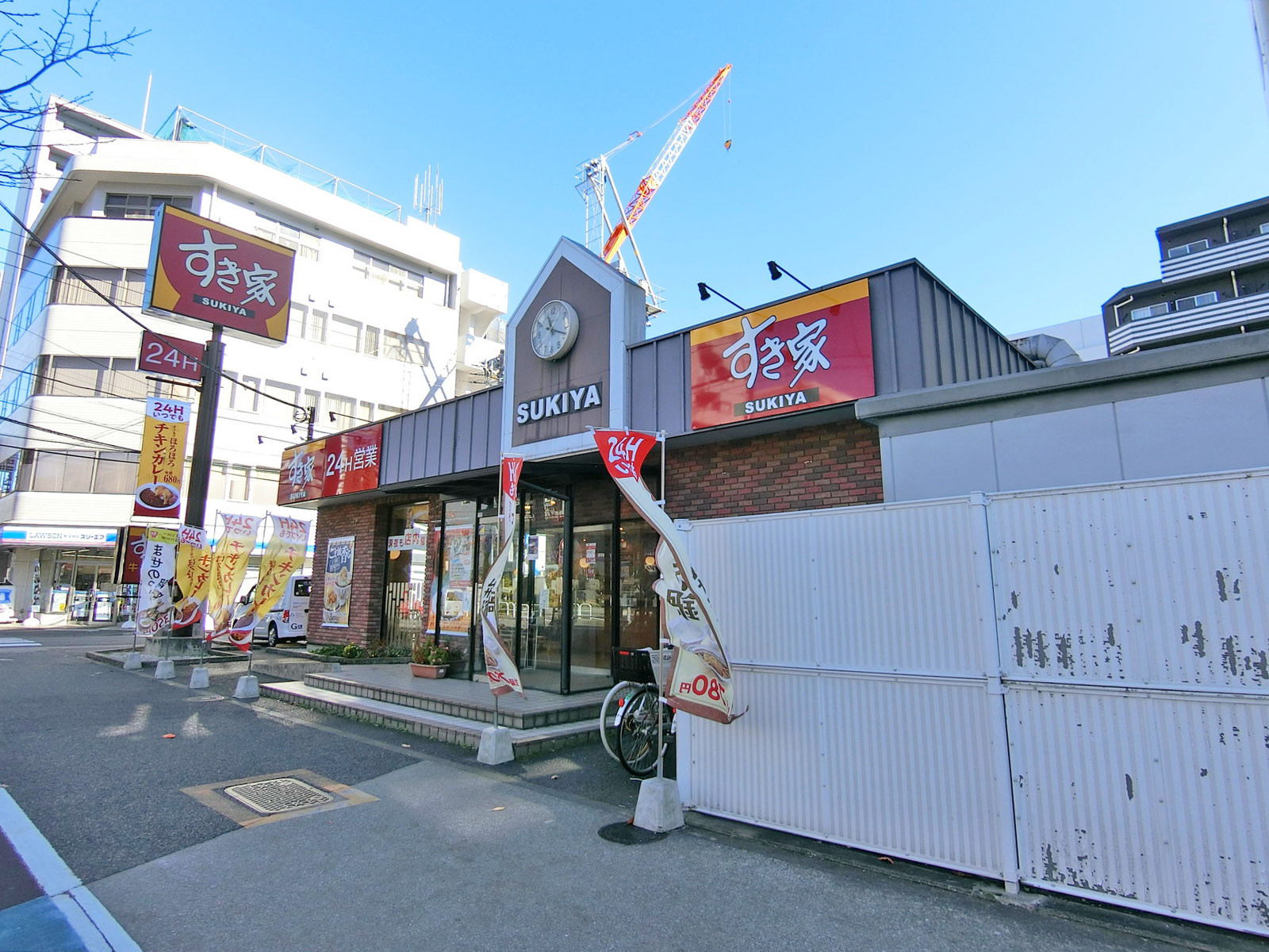 徒歩3分のすき家 南大井店
