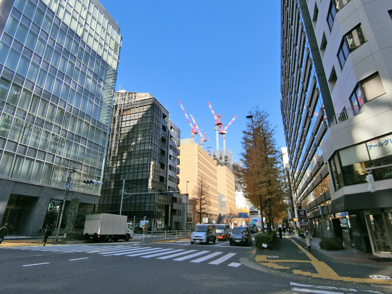 付近の桜田通り