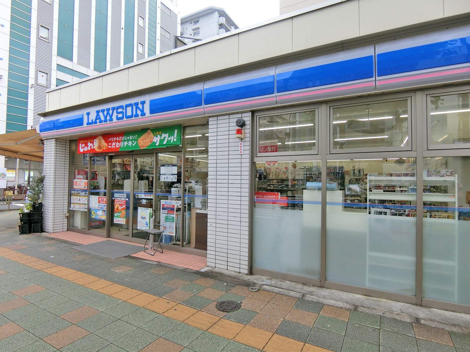 徒歩3分のローソン墨田江東橋四丁目店