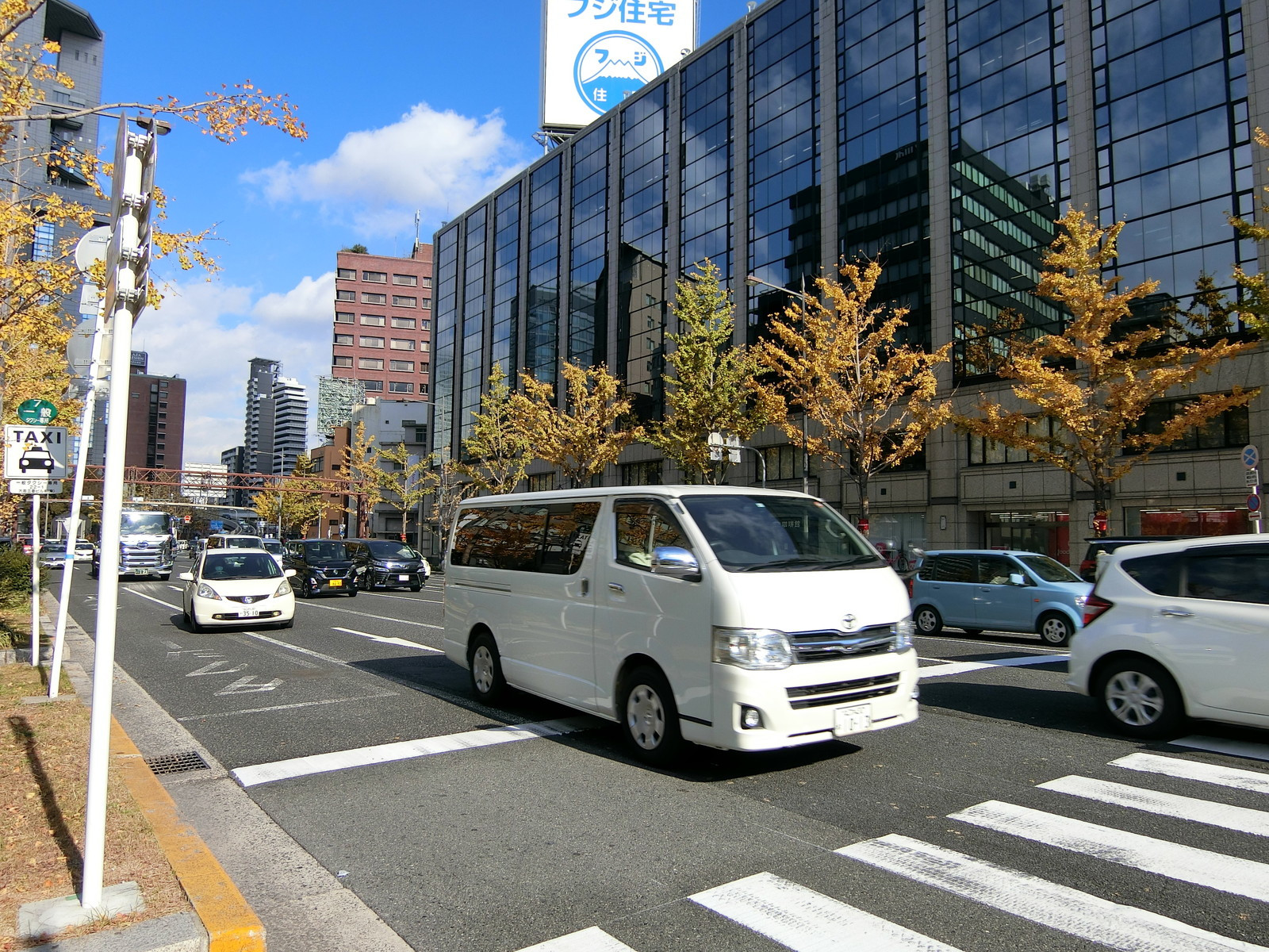 近くの御堂筋
