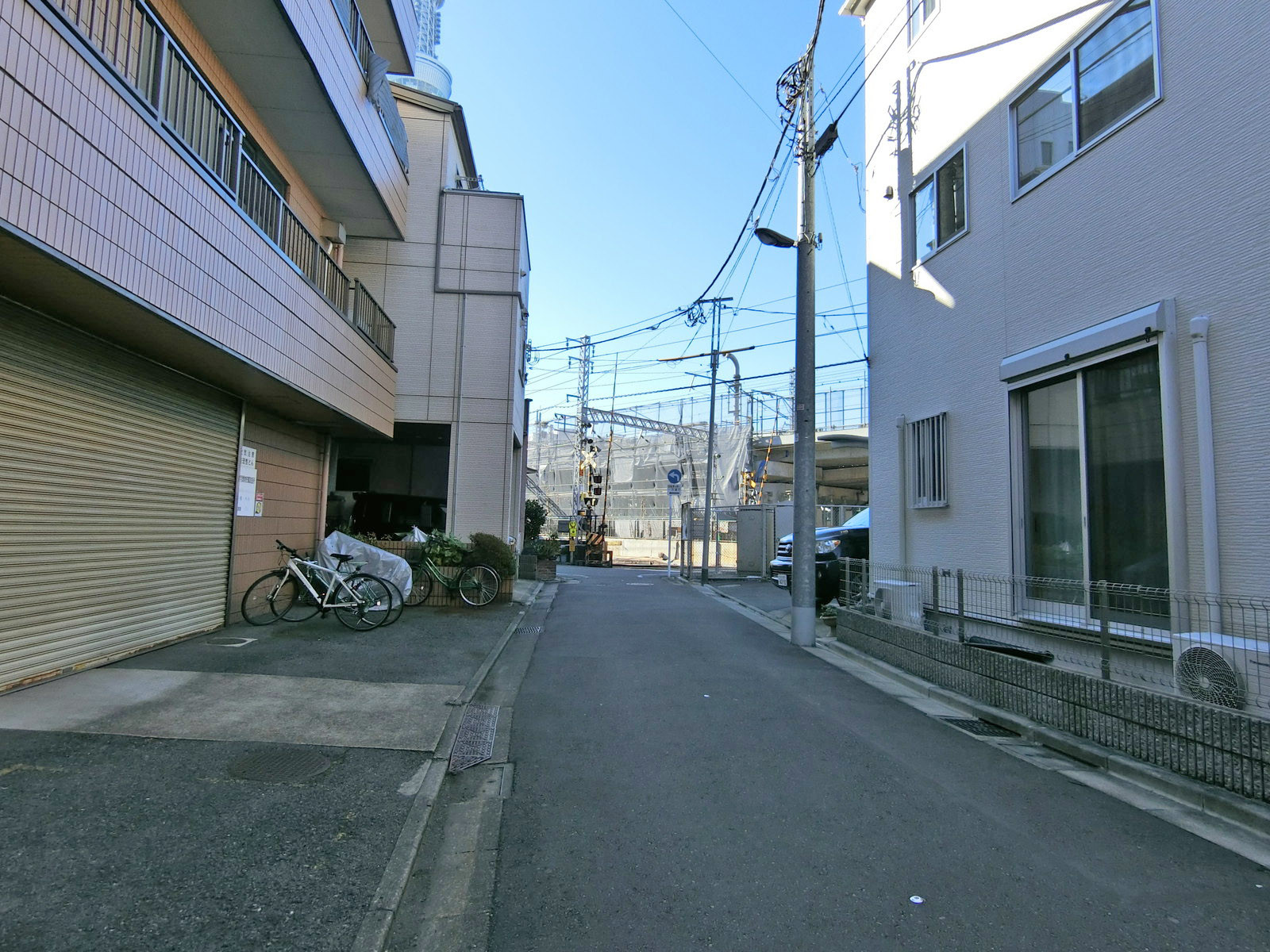 大宮ビル前面の通り