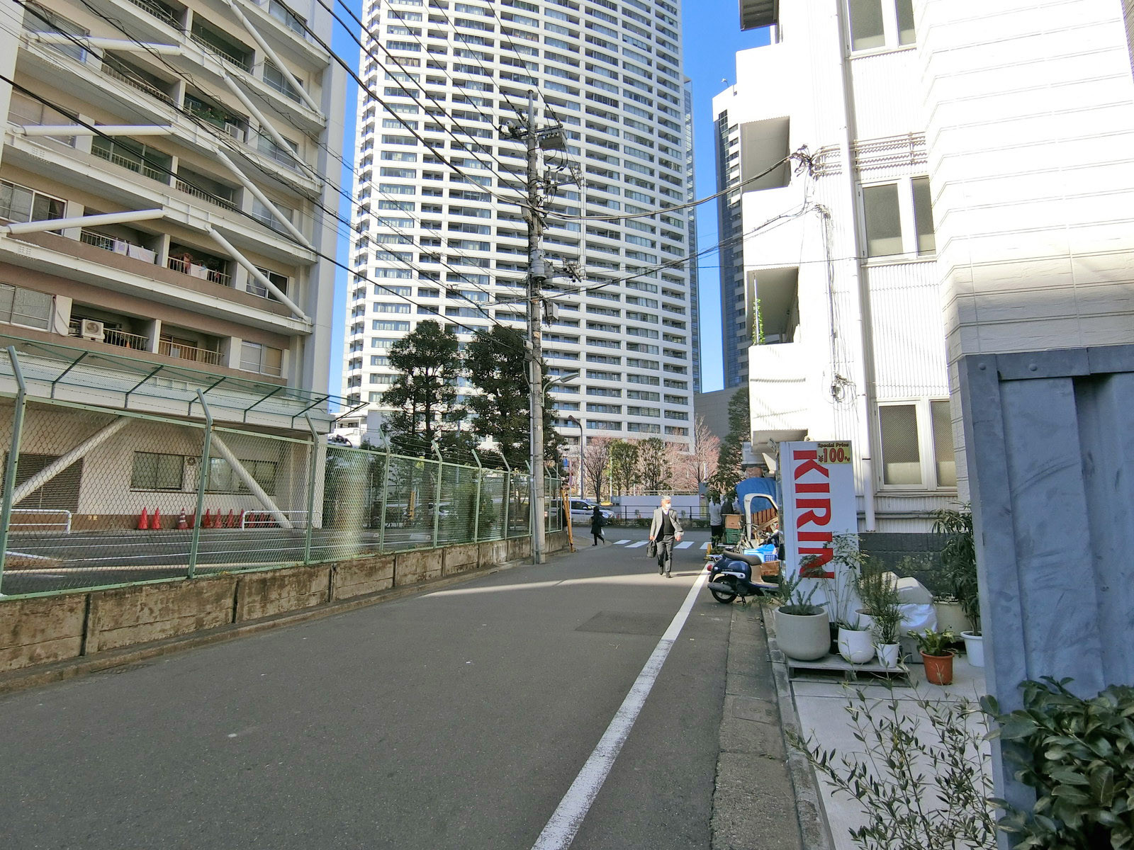 Landwork品川ビル前面の通り