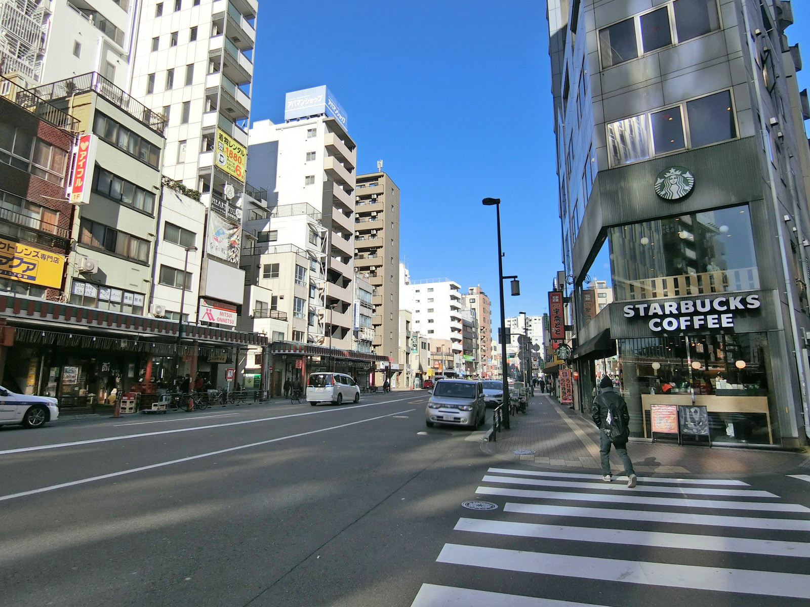 至近の馬道通り