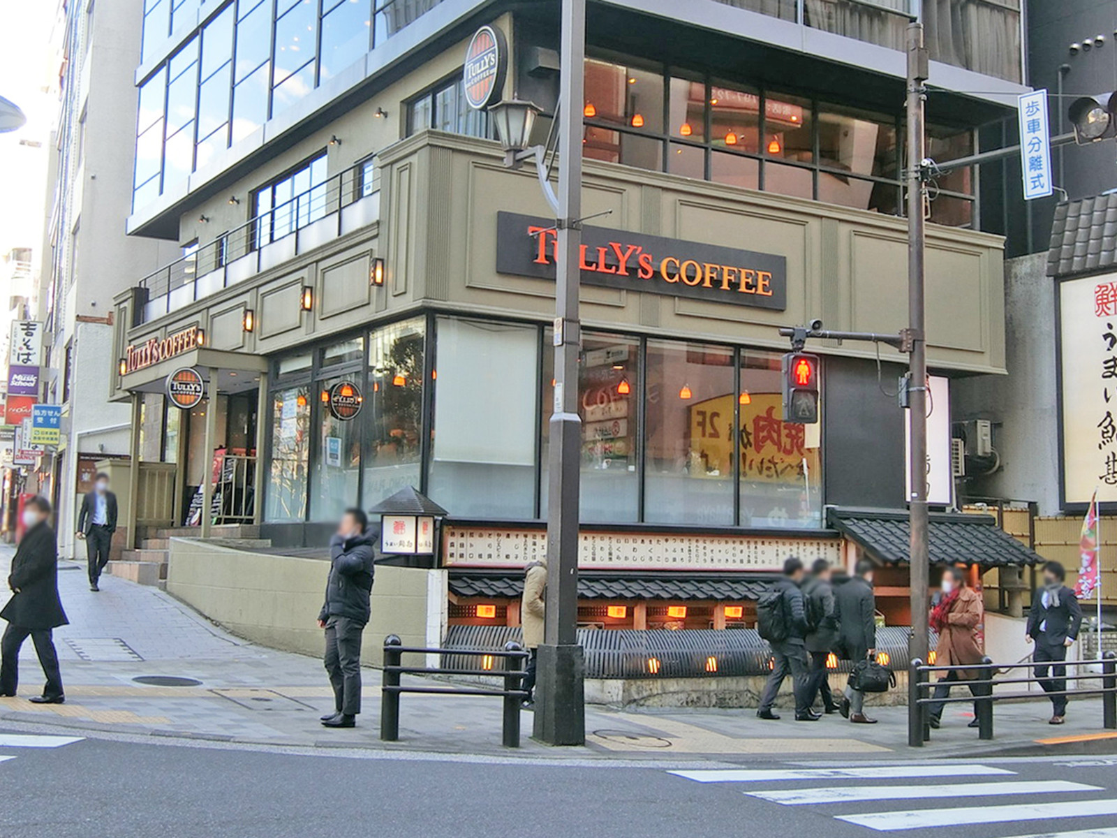 徒歩2分のタリーズコーヒー赤坂店