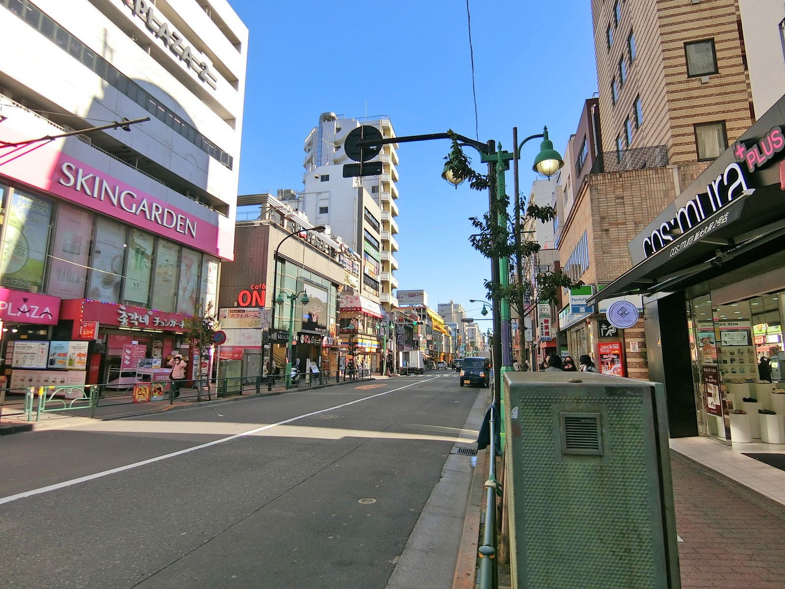 近くの大久保通り