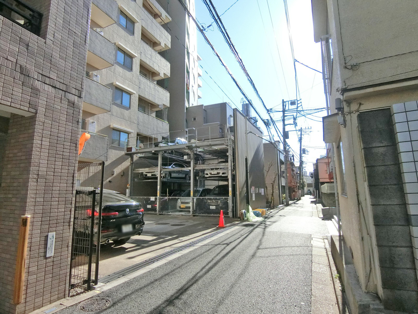 周辺は閑静なエリア