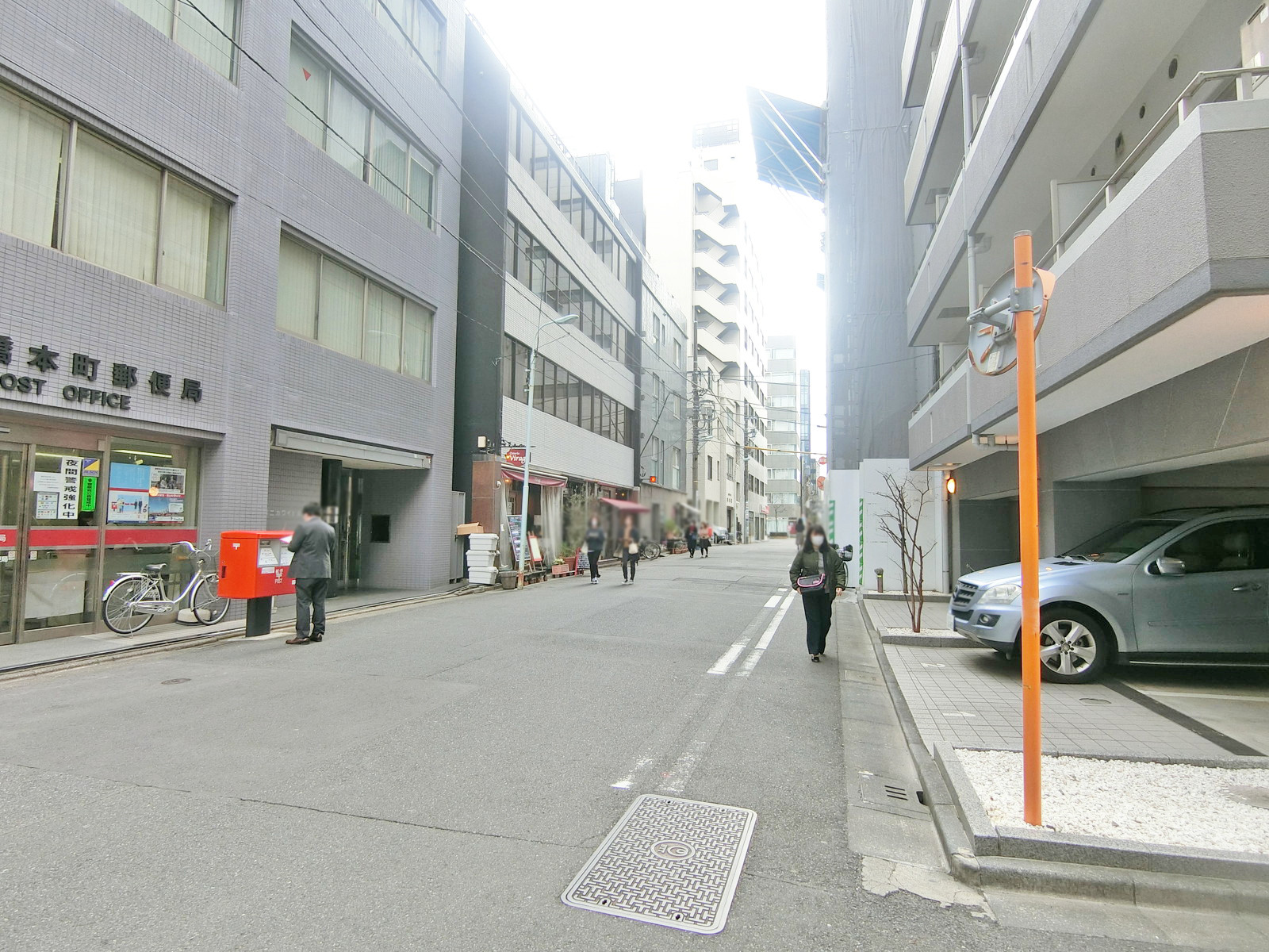2nd KAWAI BUILDING前面の通り