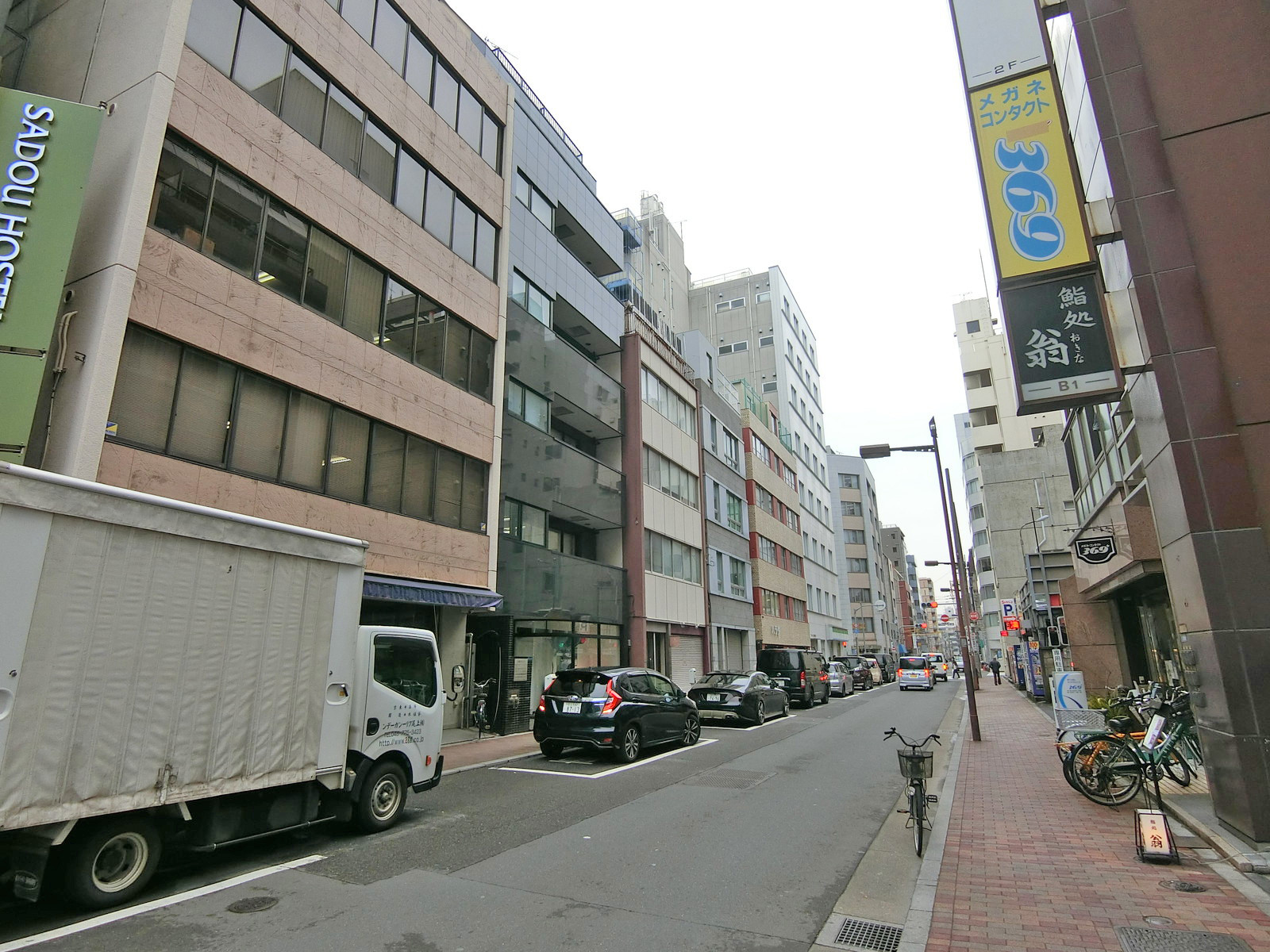 周辺は閑静なエリア
